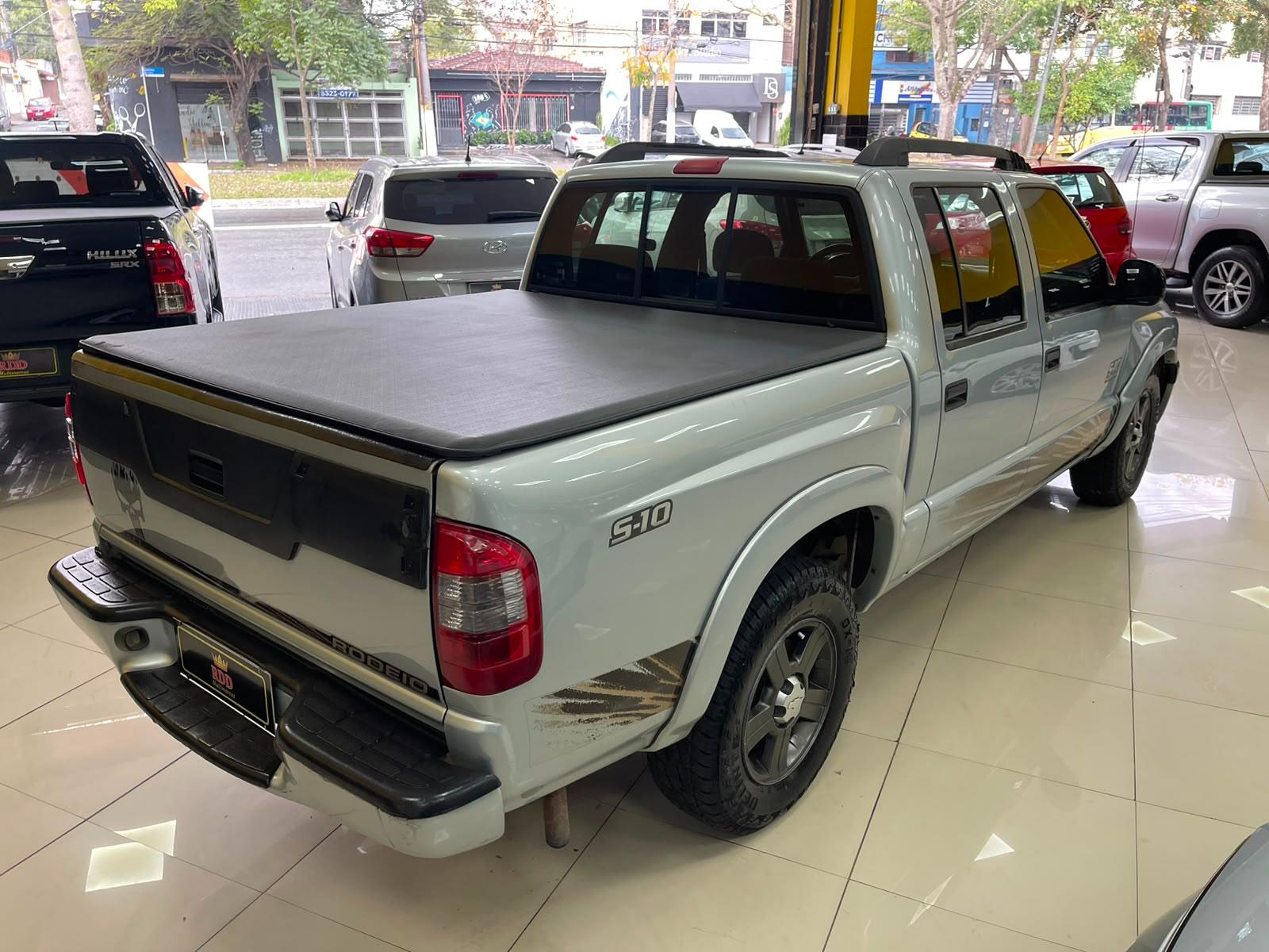S10