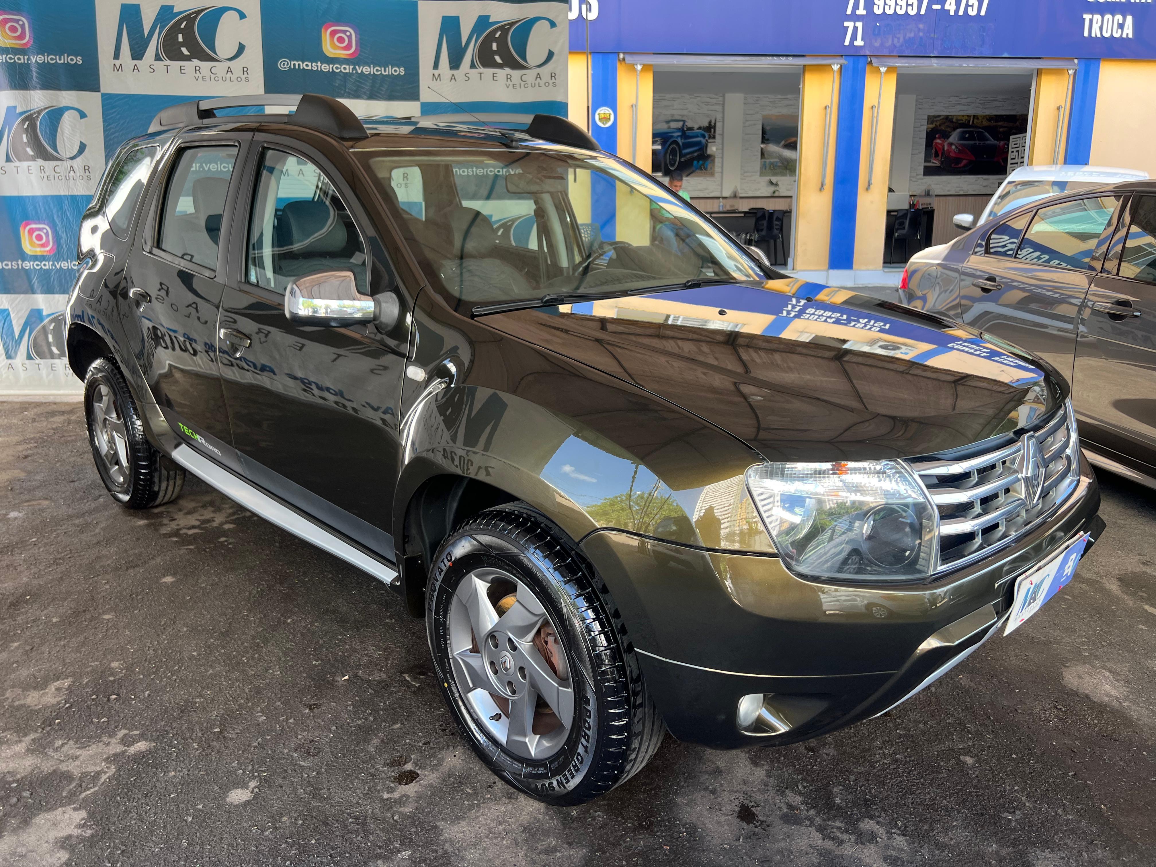 RENAULT DUSTER