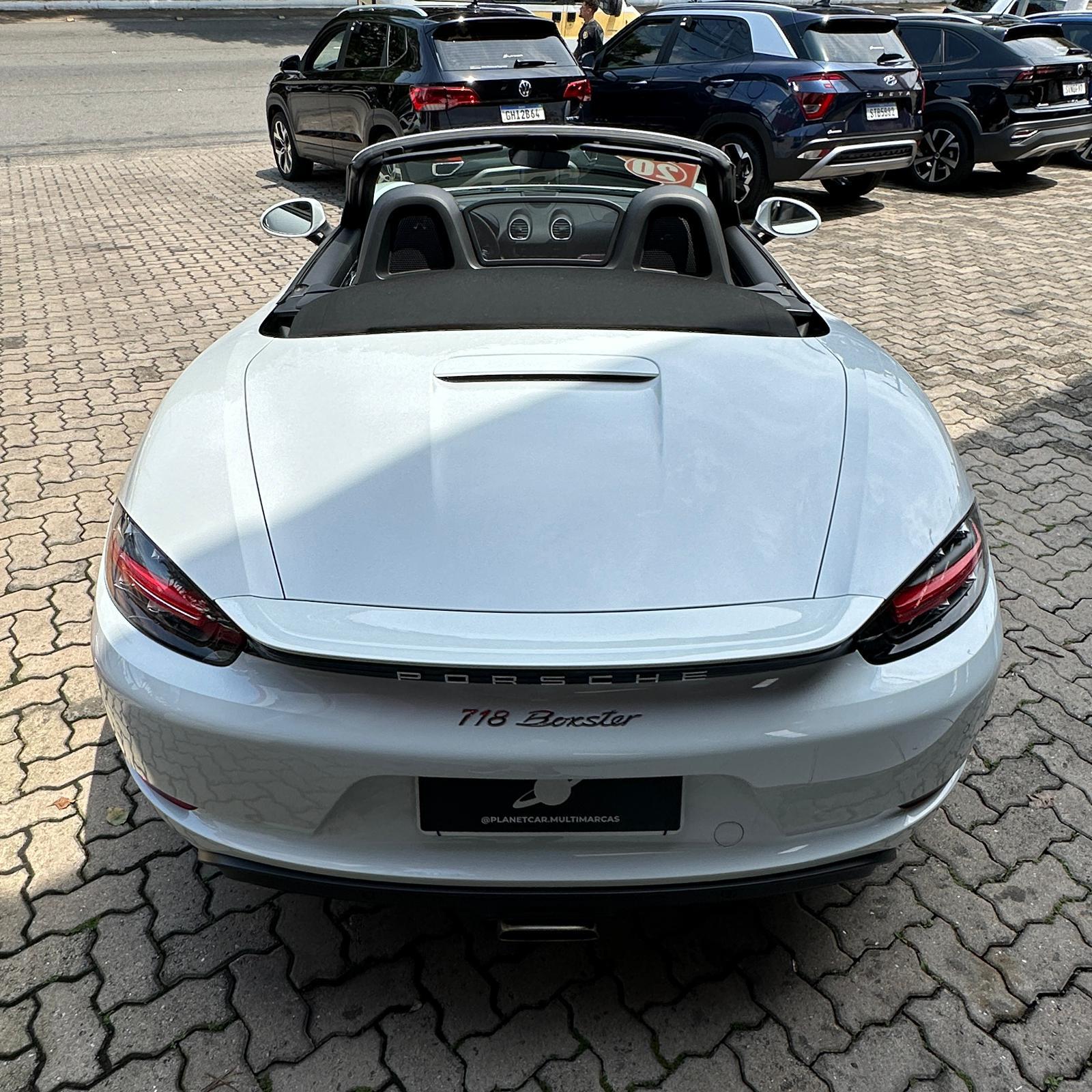 718