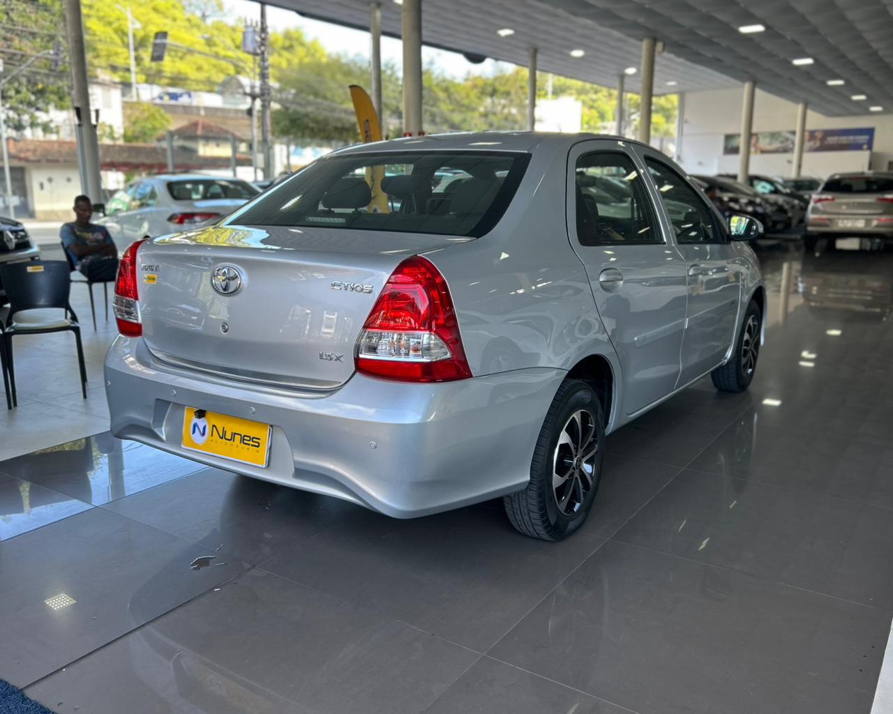 TOYOTA ETIOS