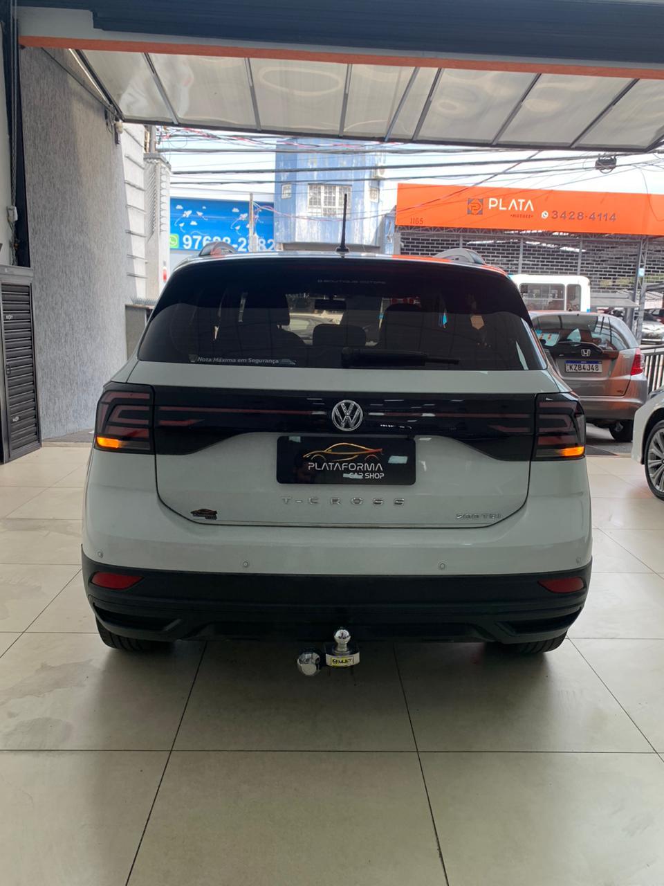 T-CROSS