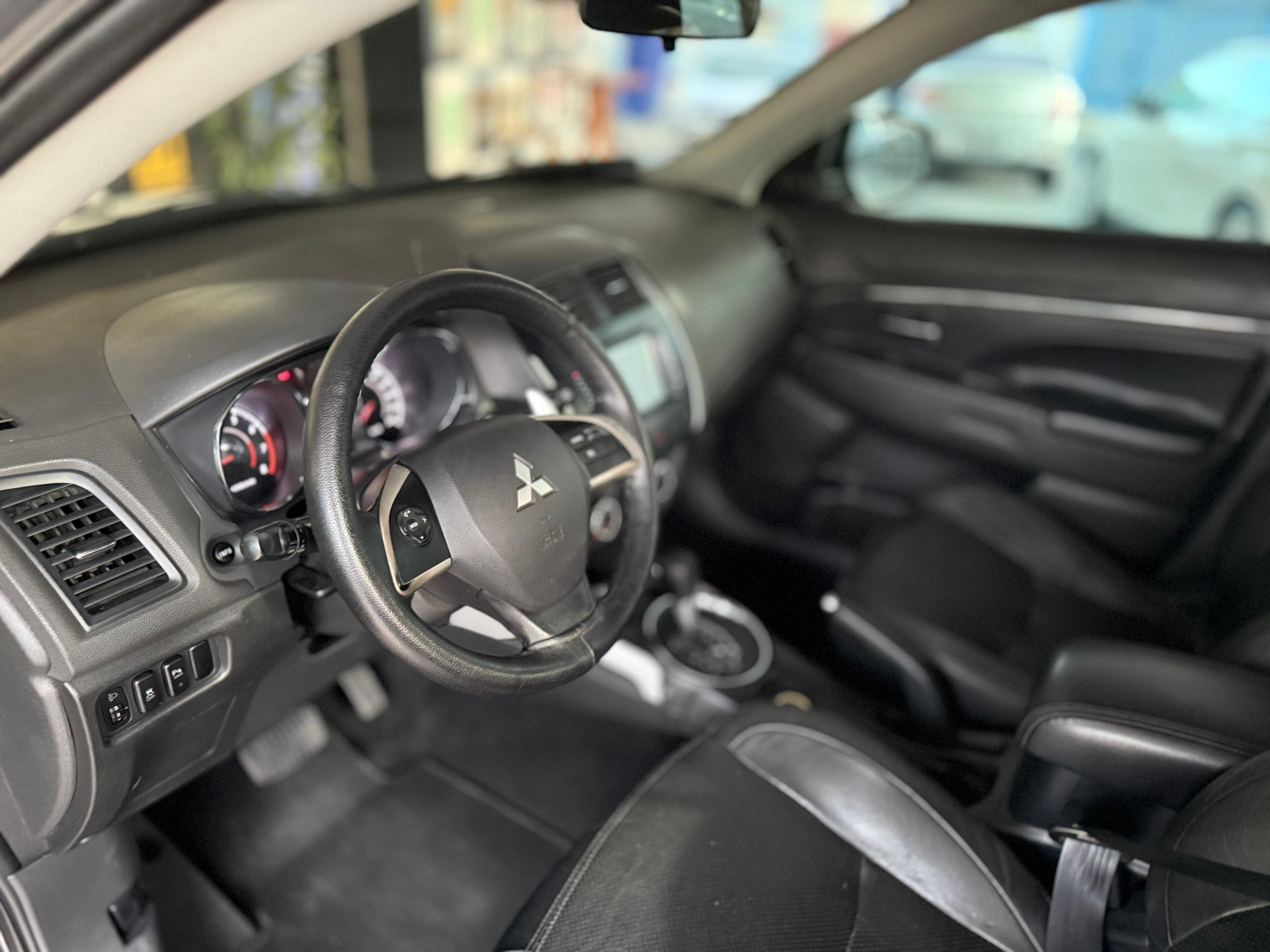 MITSUBISHI ASX