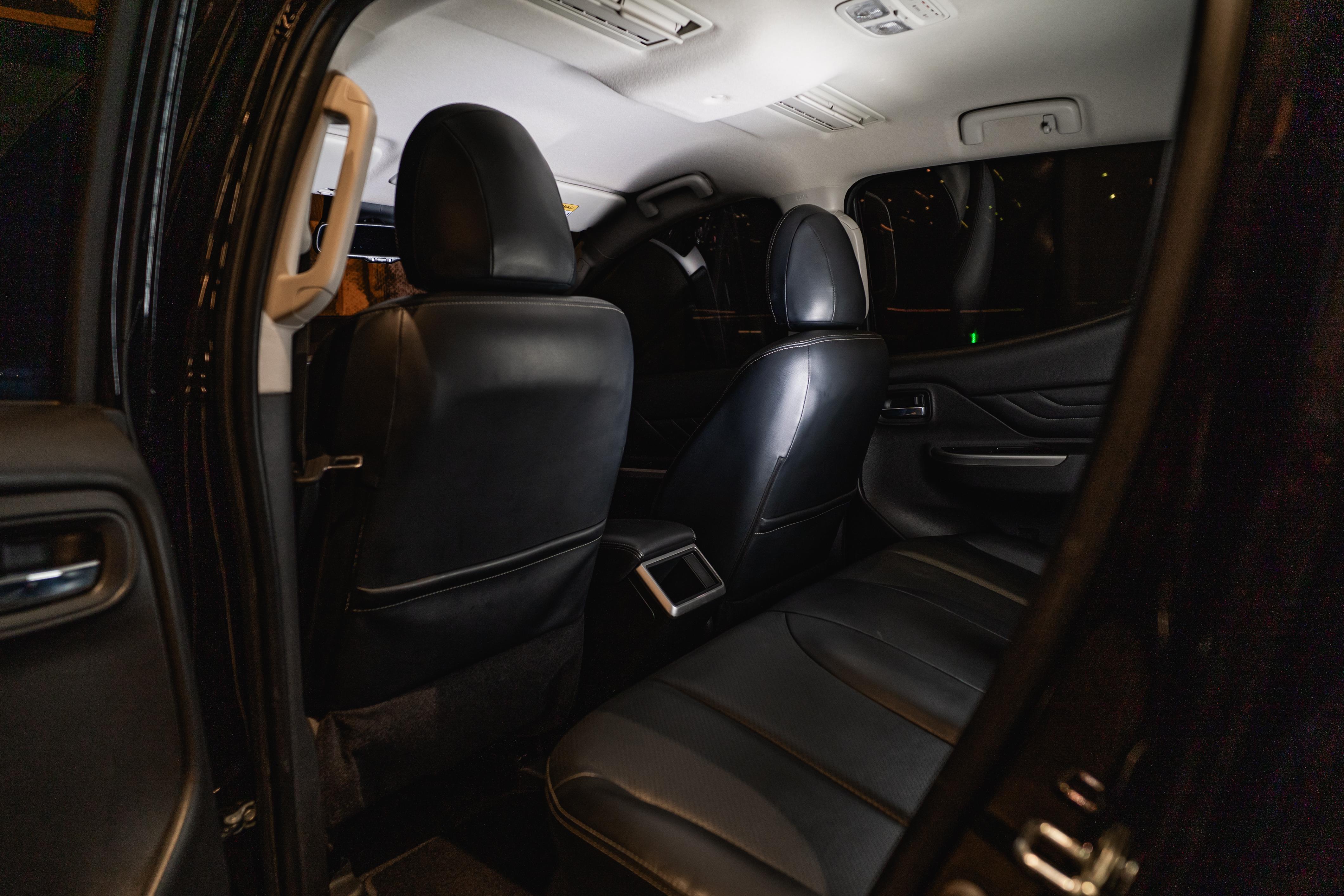 MITSUBISHI L200 TRITON