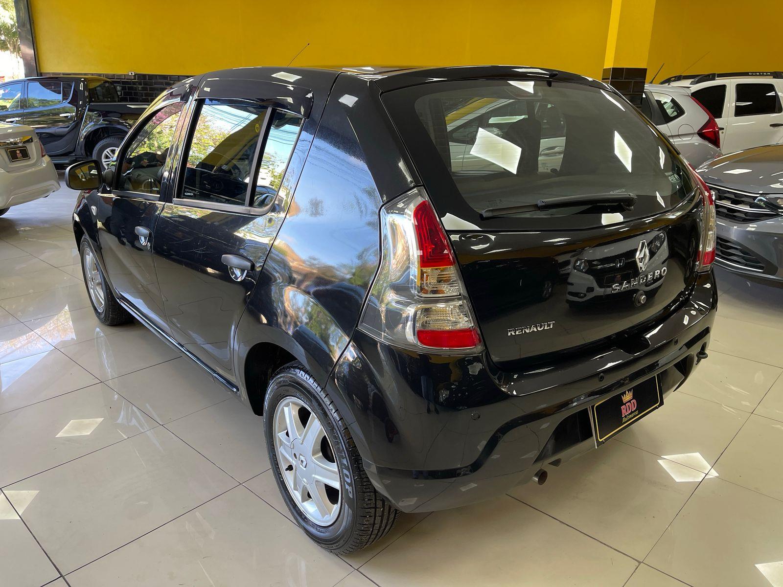 SANDERO