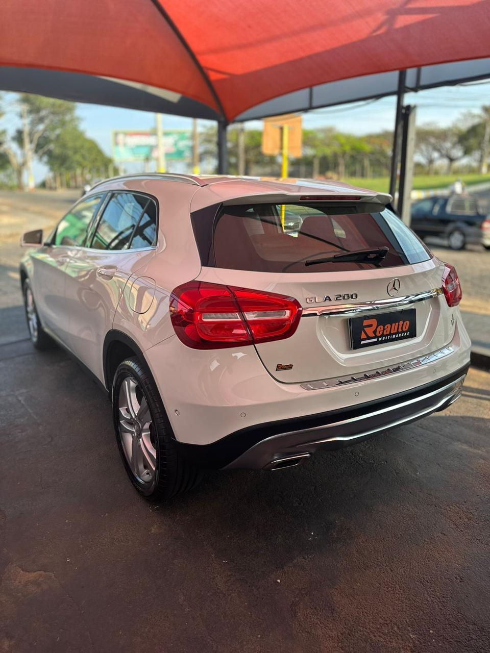 GLA 200
