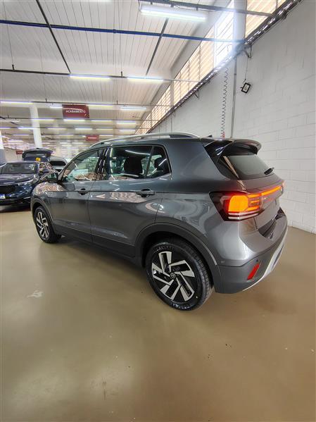 T-CROSS