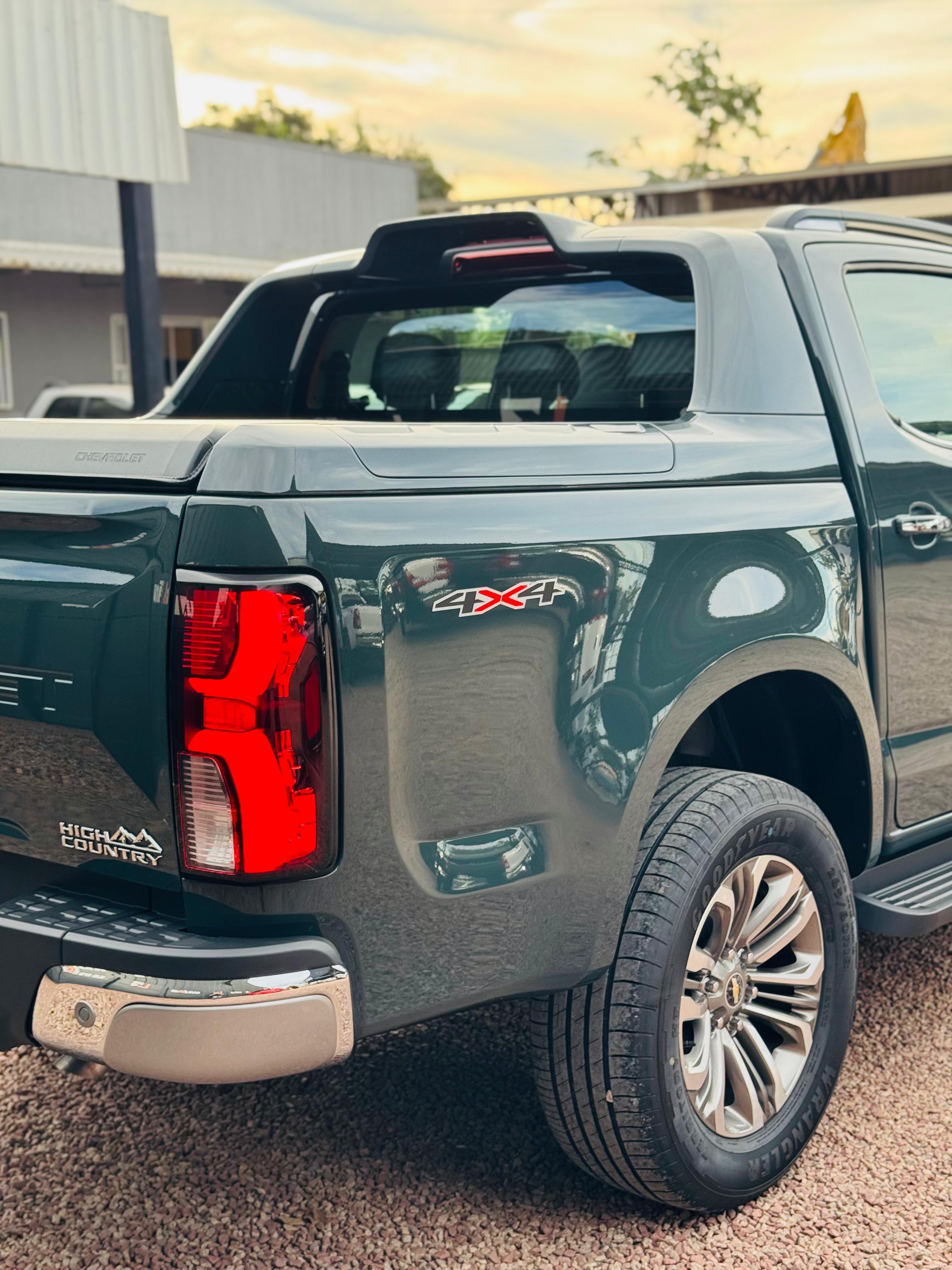 S10