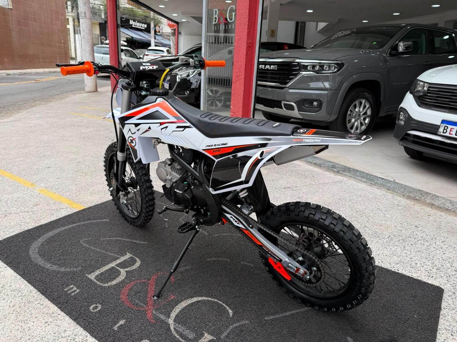 PRO RANCING 125 RR COM PARTIDA
