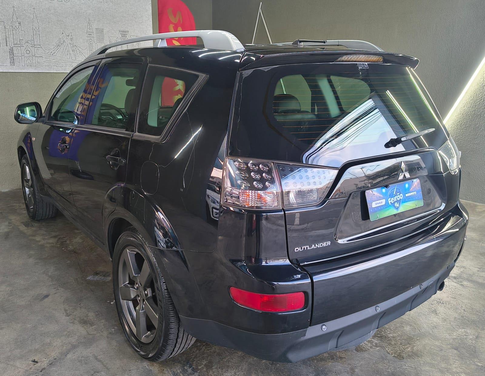 OUTLANDER