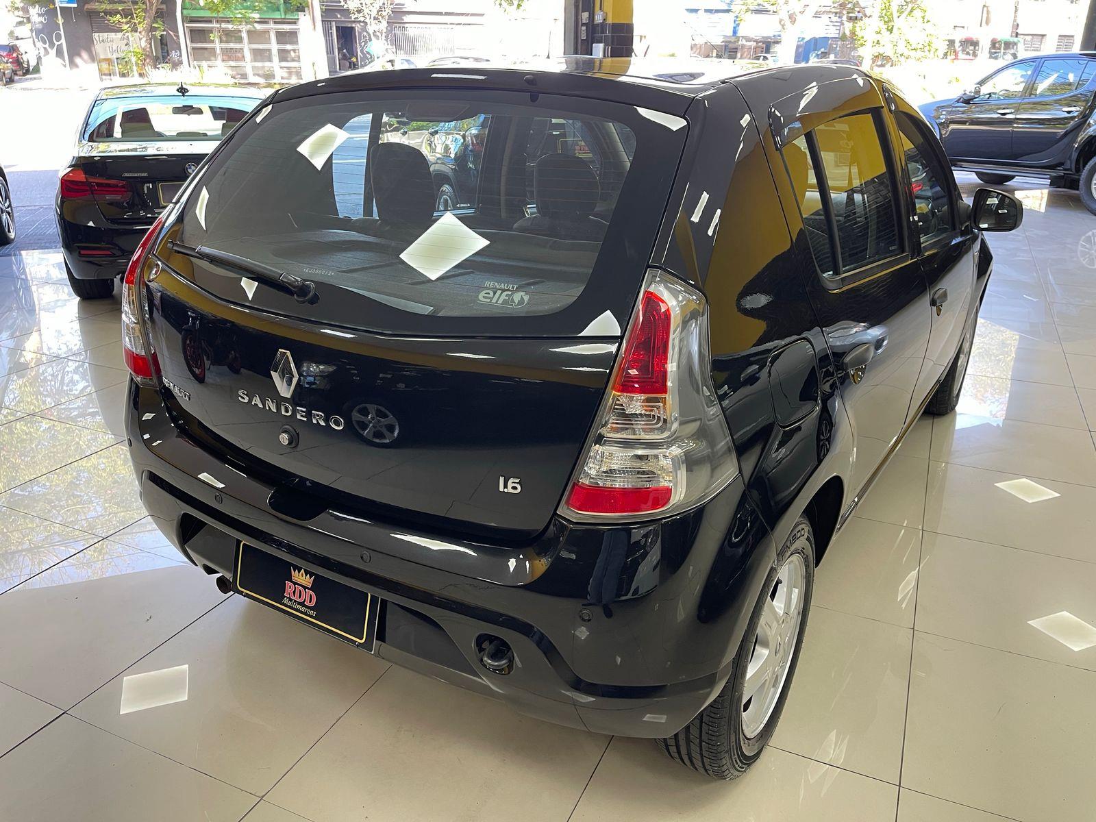 SANDERO