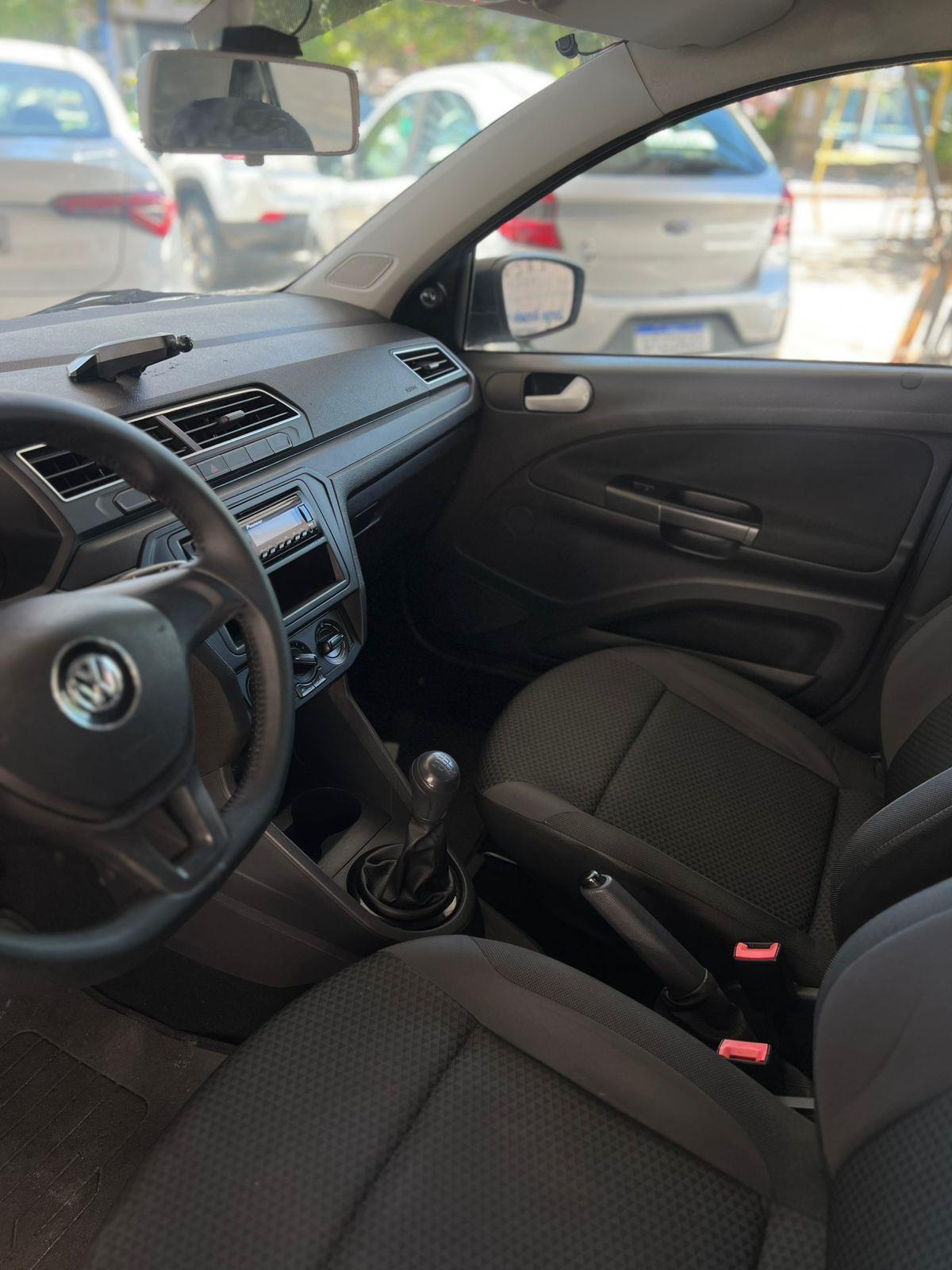 VOLKSWAGEN GOL
