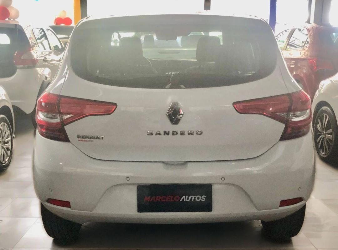 RENAULT SANDERO
