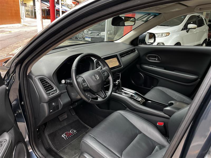 HR-V