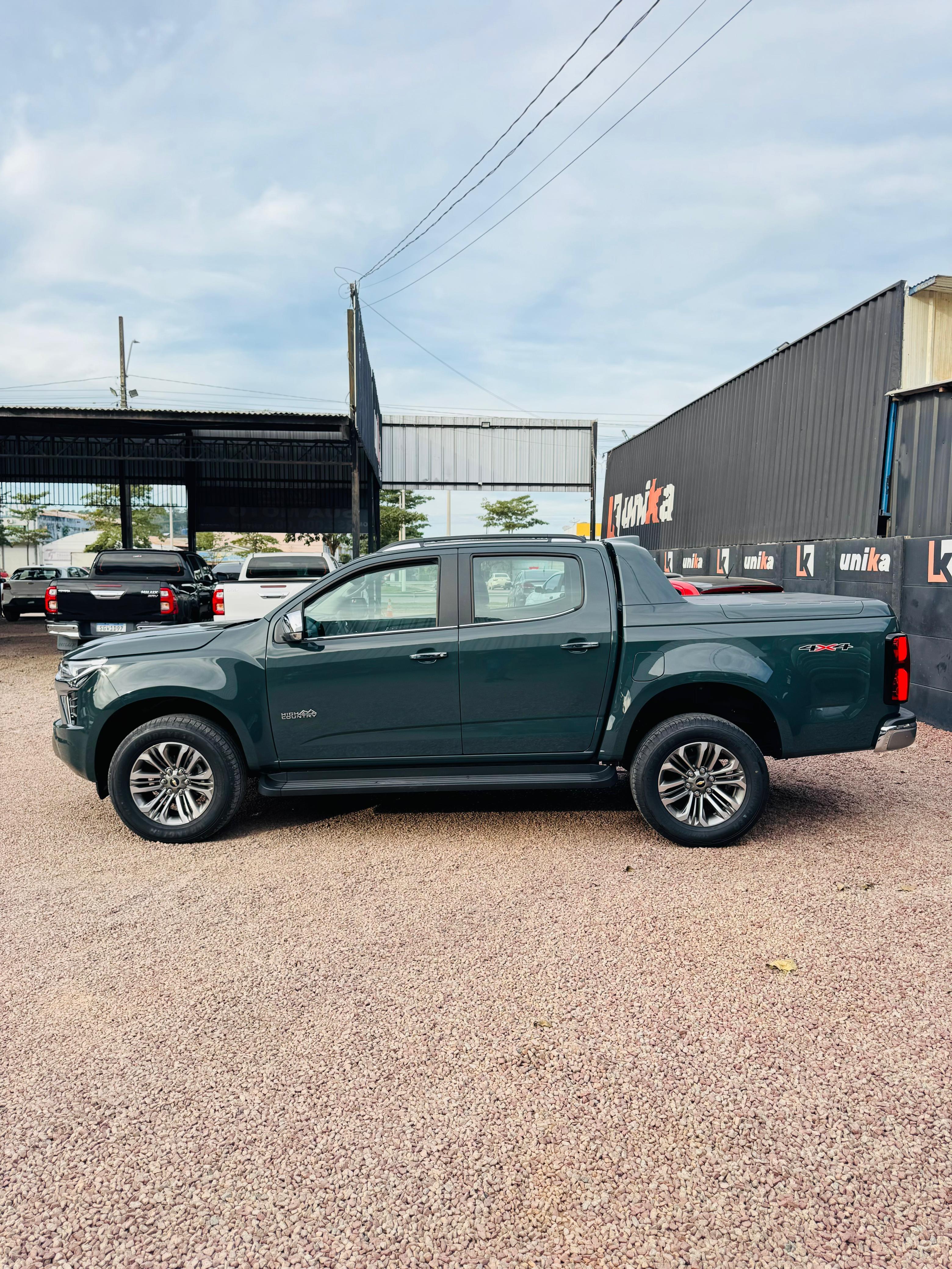 S10