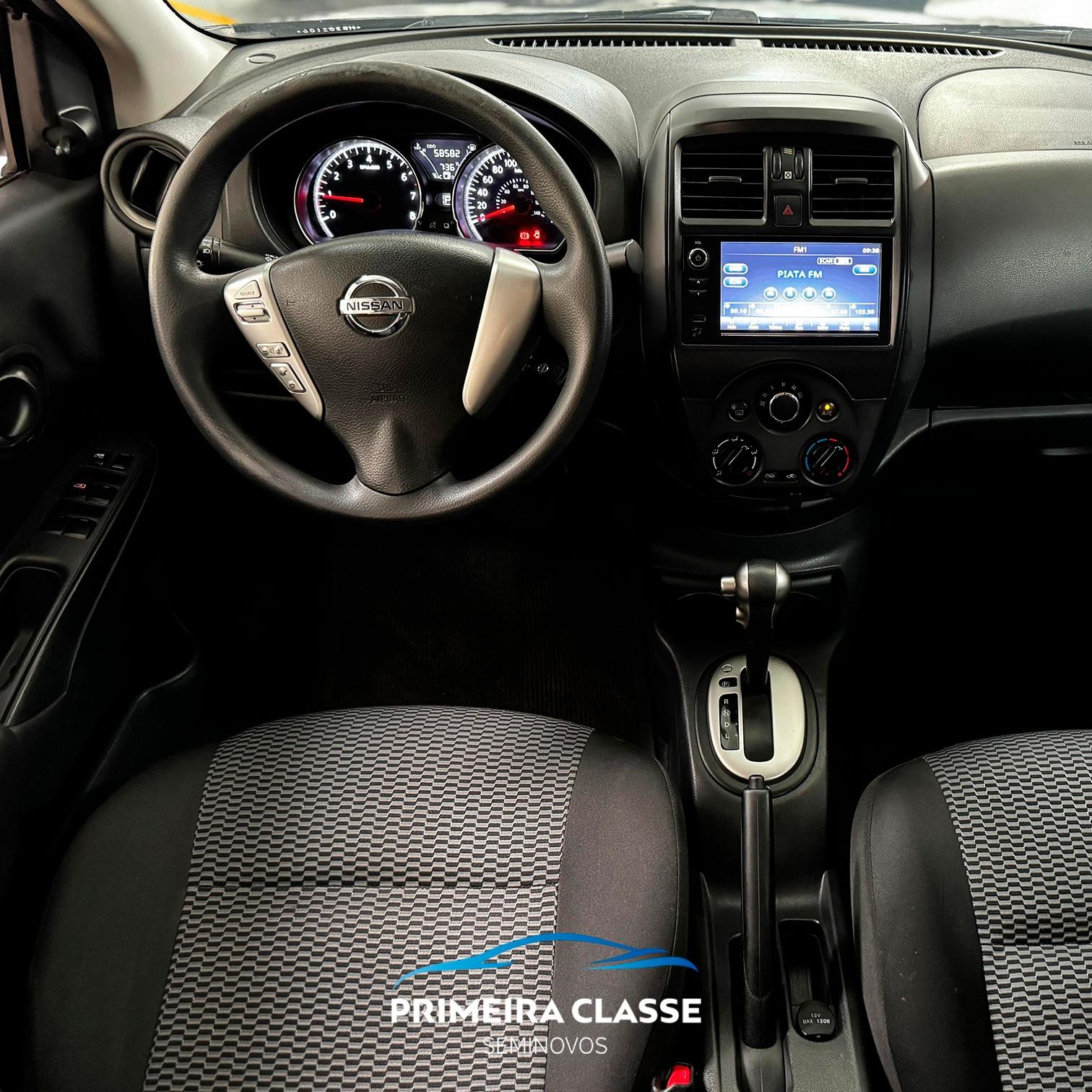 NISSAN VERSA