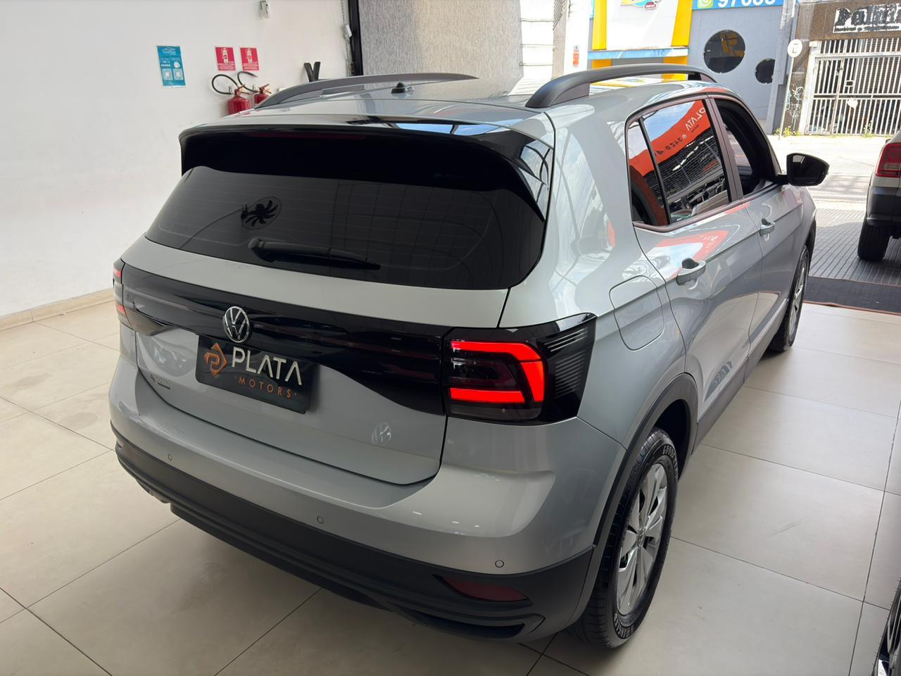 T-CROSS