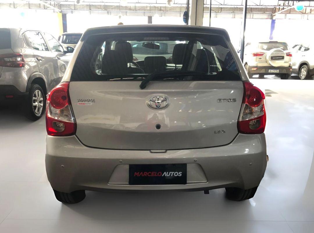 TOYOTA ETIOS