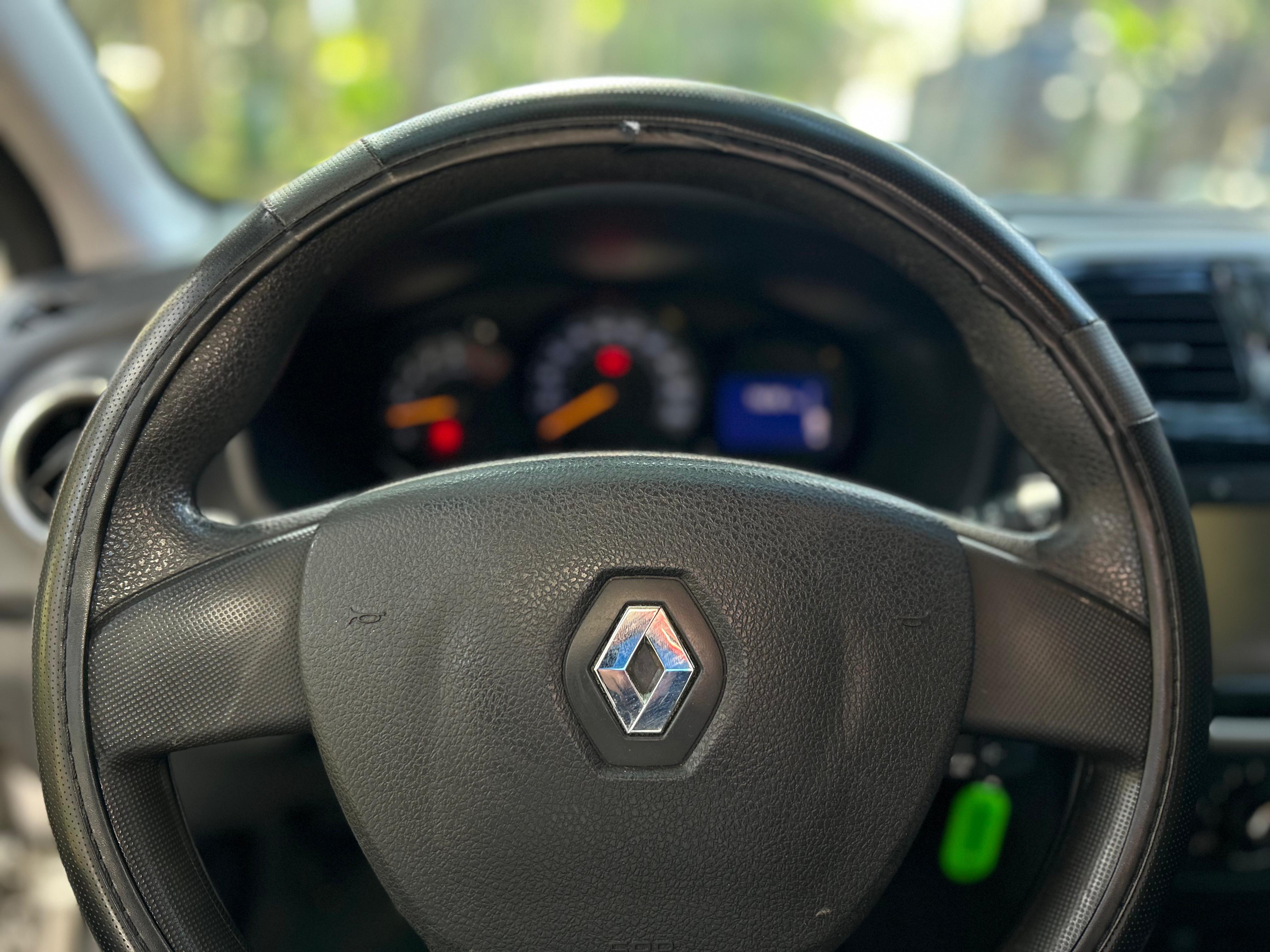 SANDERO