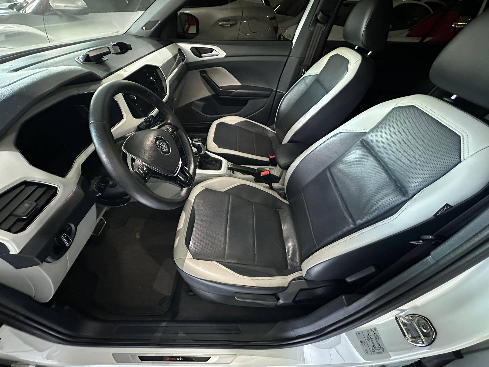 T-CROSS