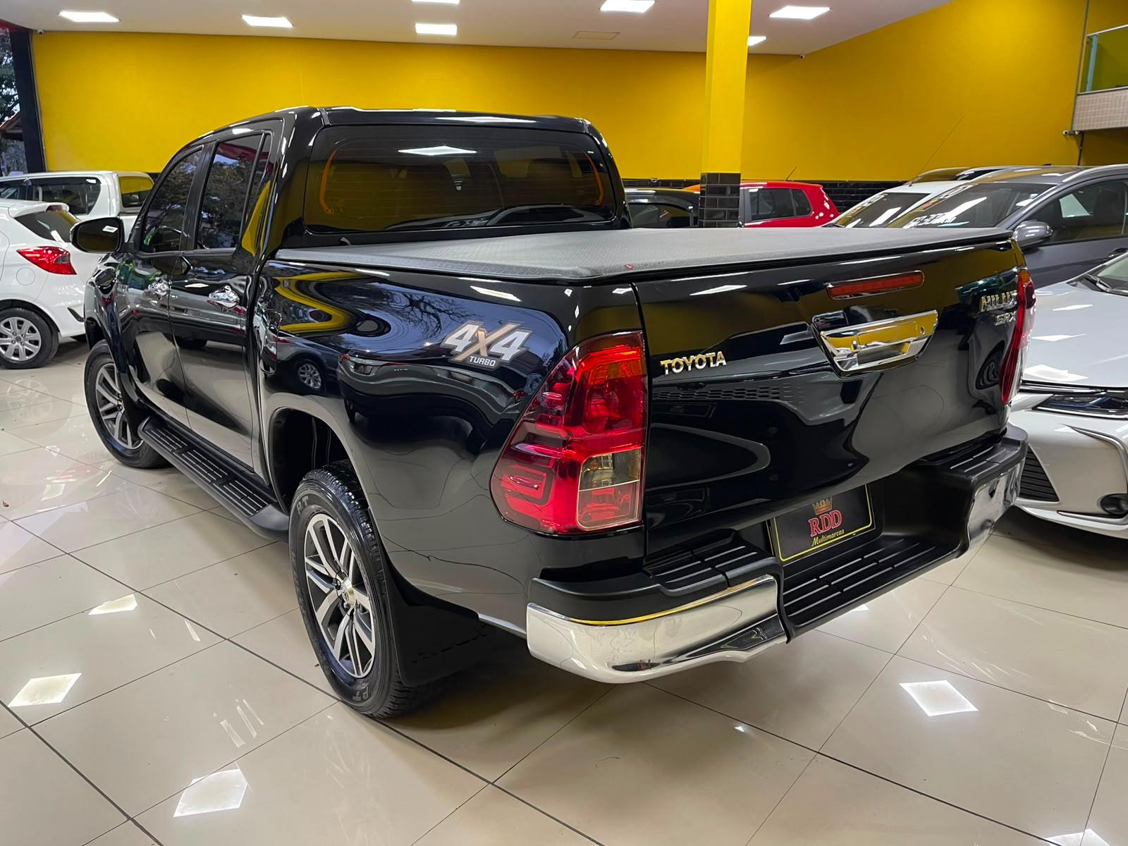 HILUX