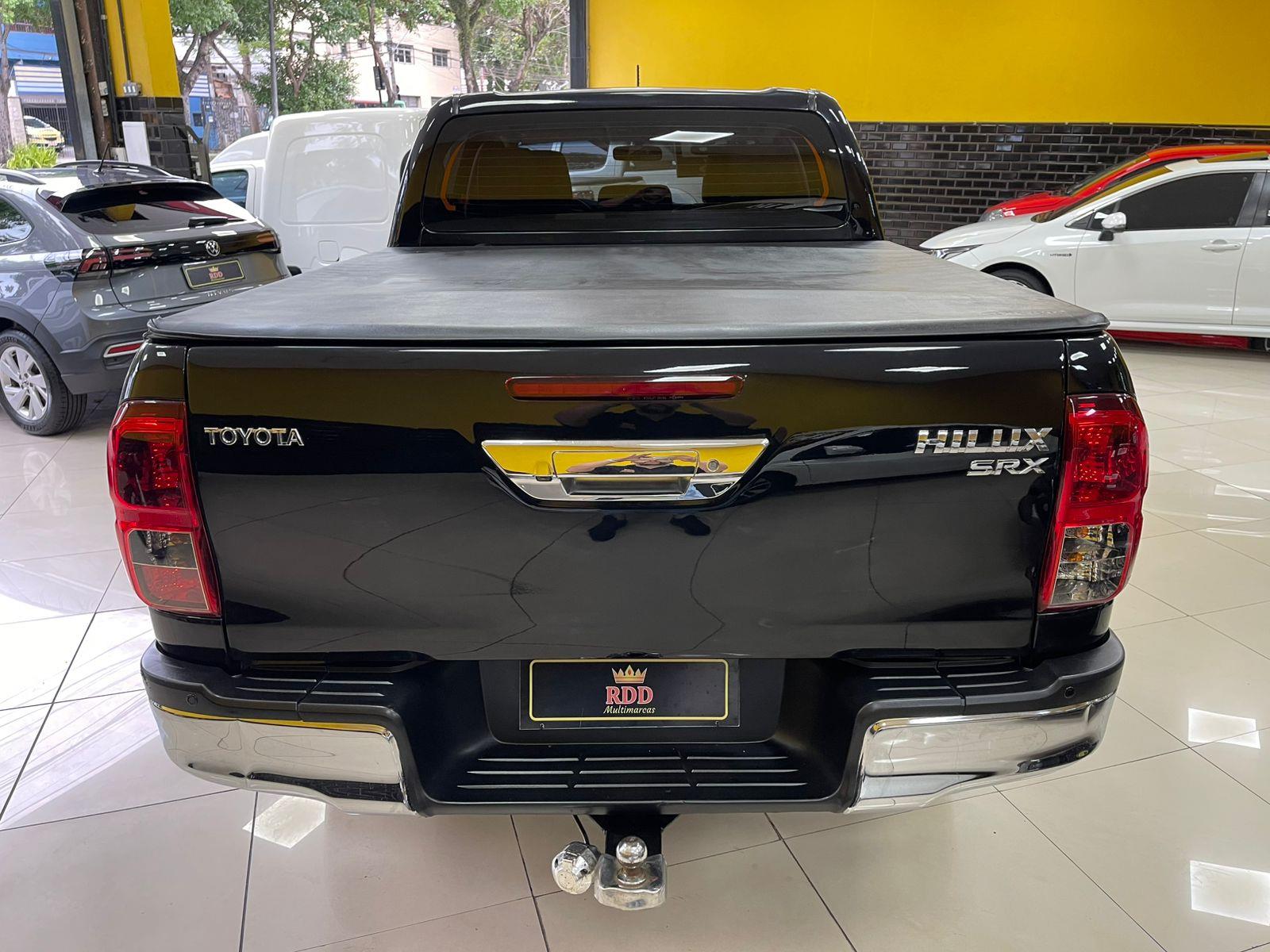 HILUX