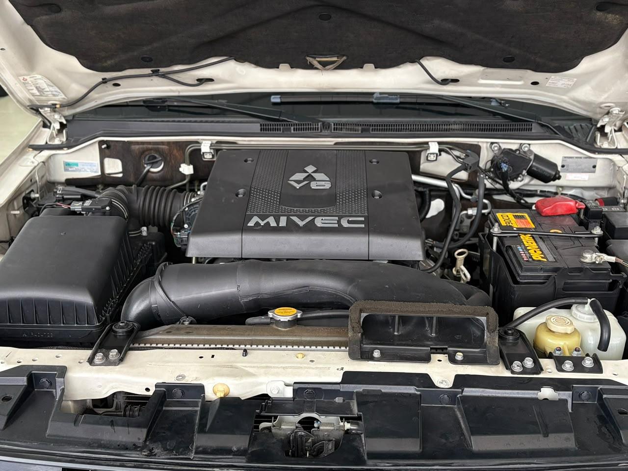 PAJERO FULL