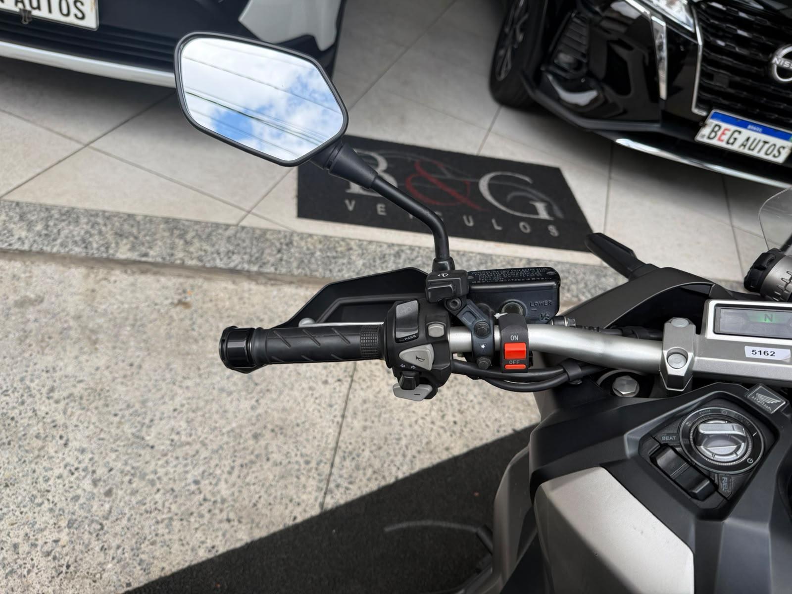 X-ADV