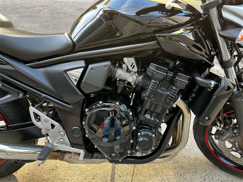 BANDIT 650N