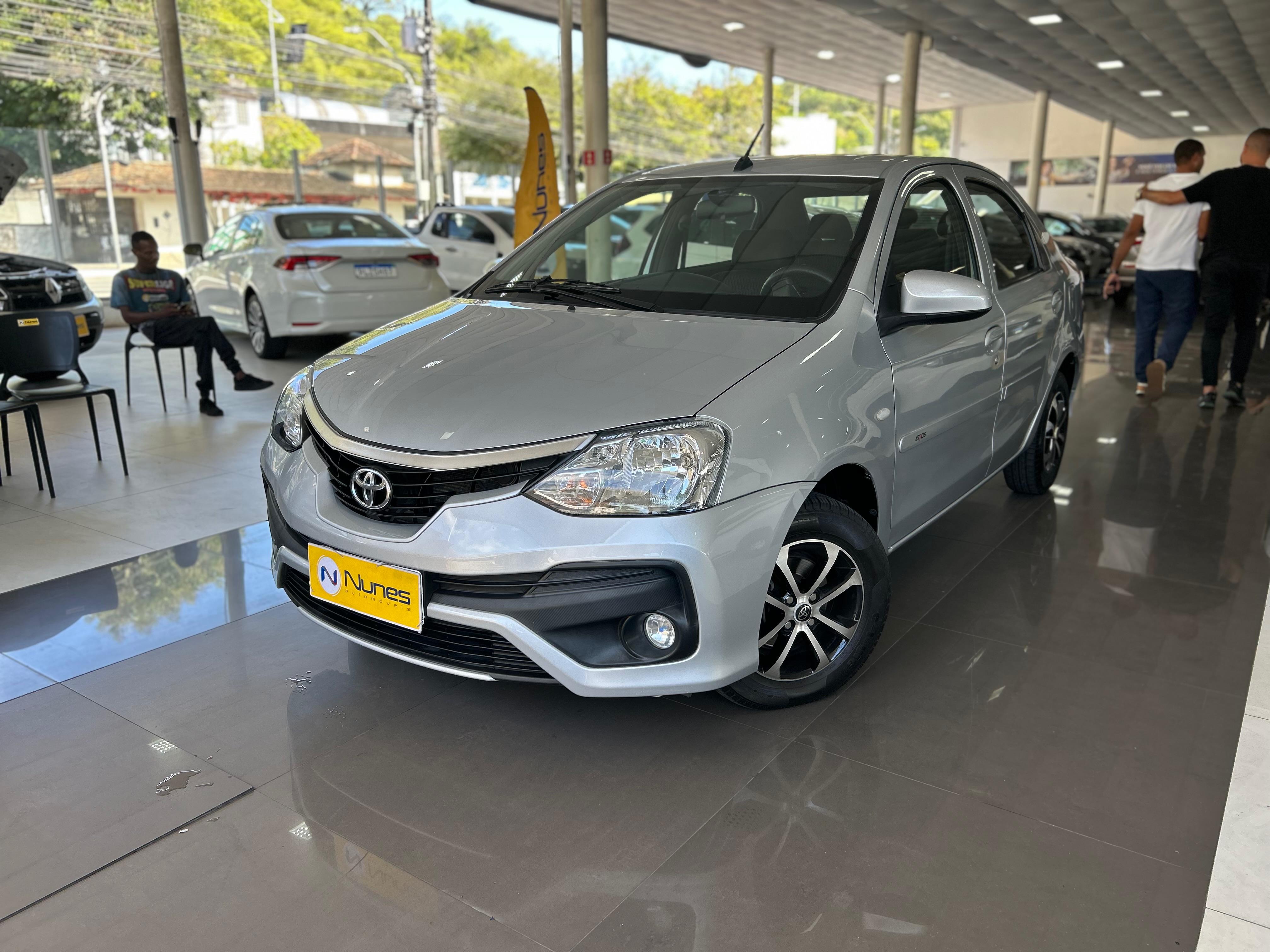 TOYOTA ETIOS