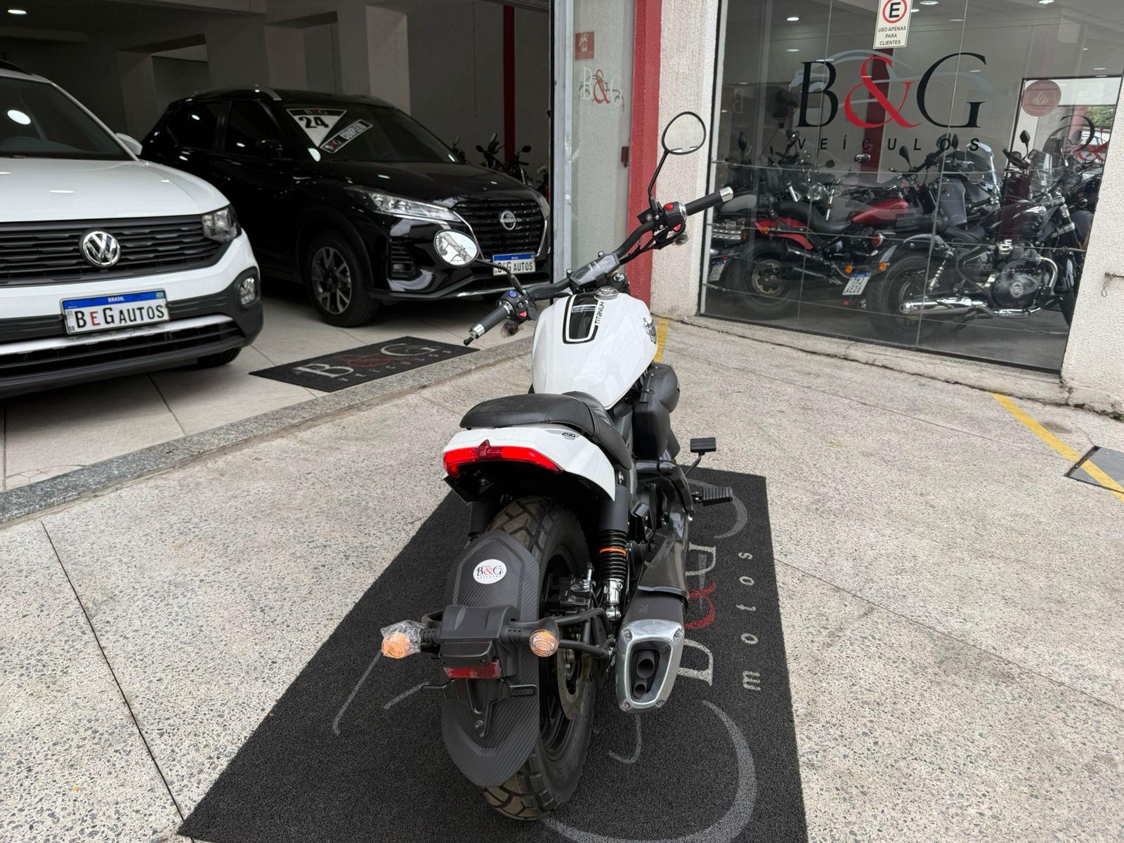 TITANIUM 250