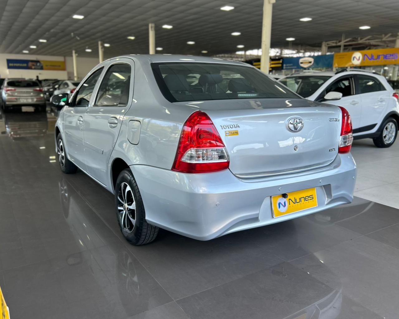 TOYOTA ETIOS