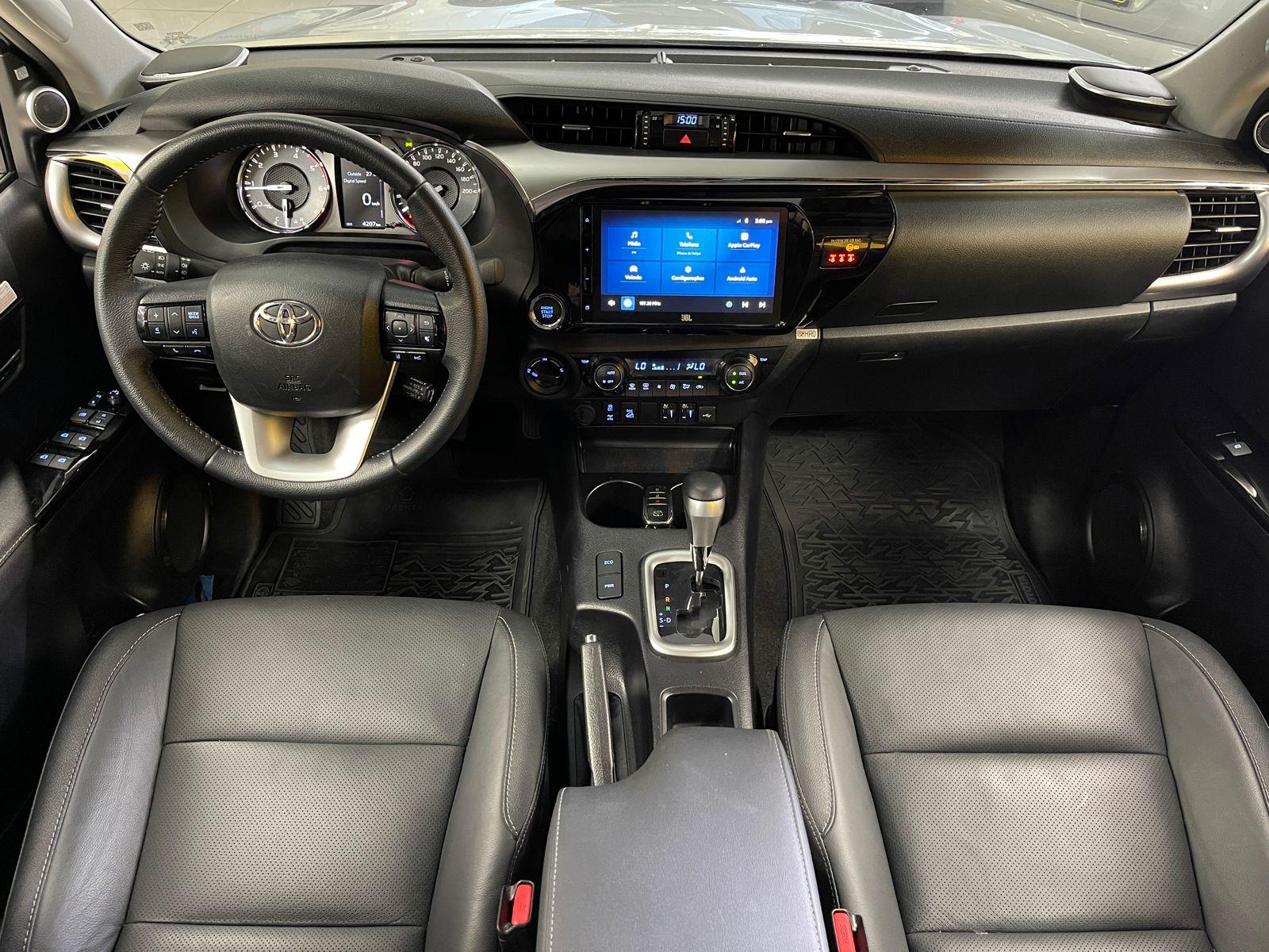 HILUX