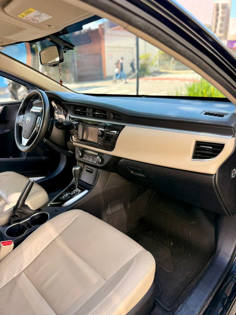 COROLLA