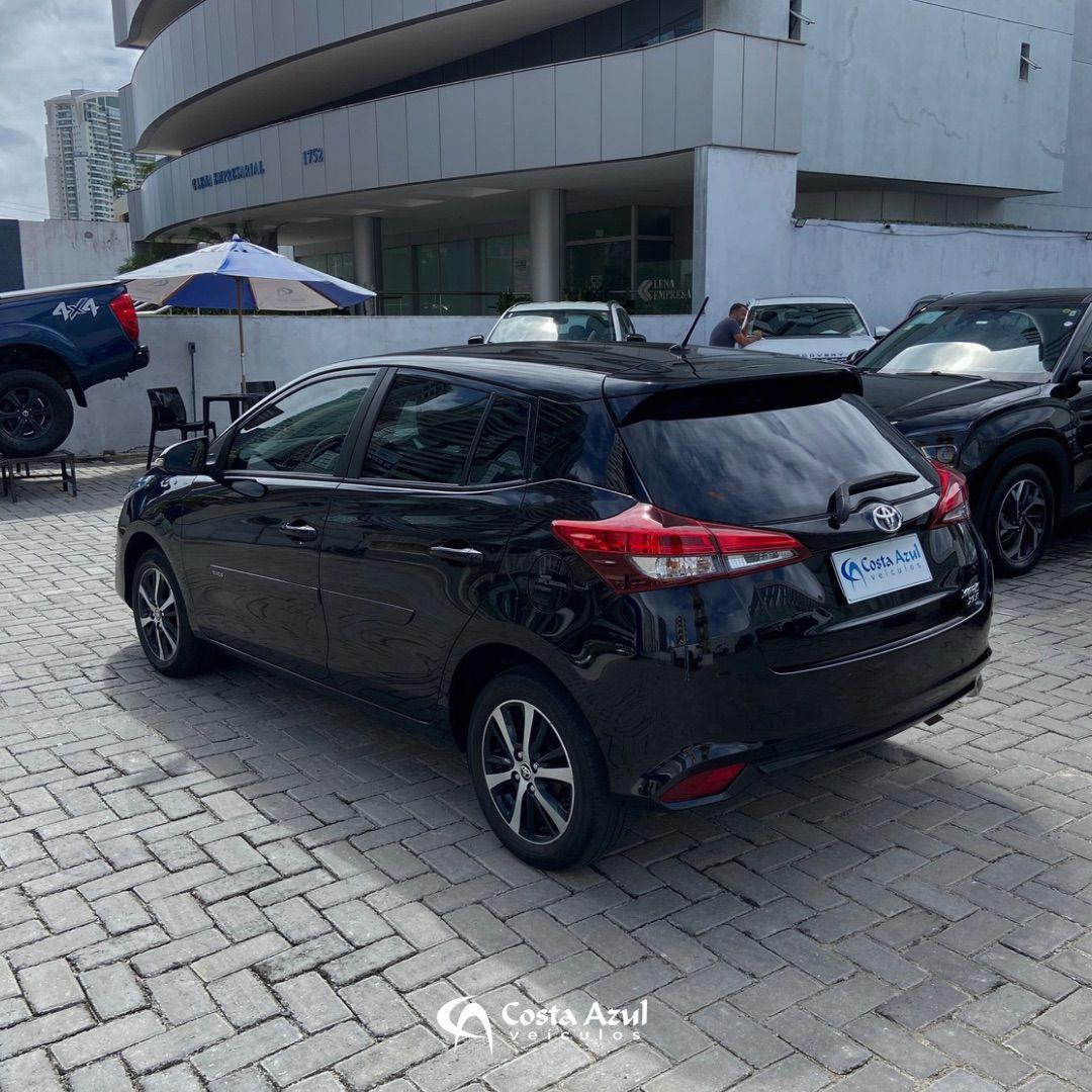 TOYOTA YARIS