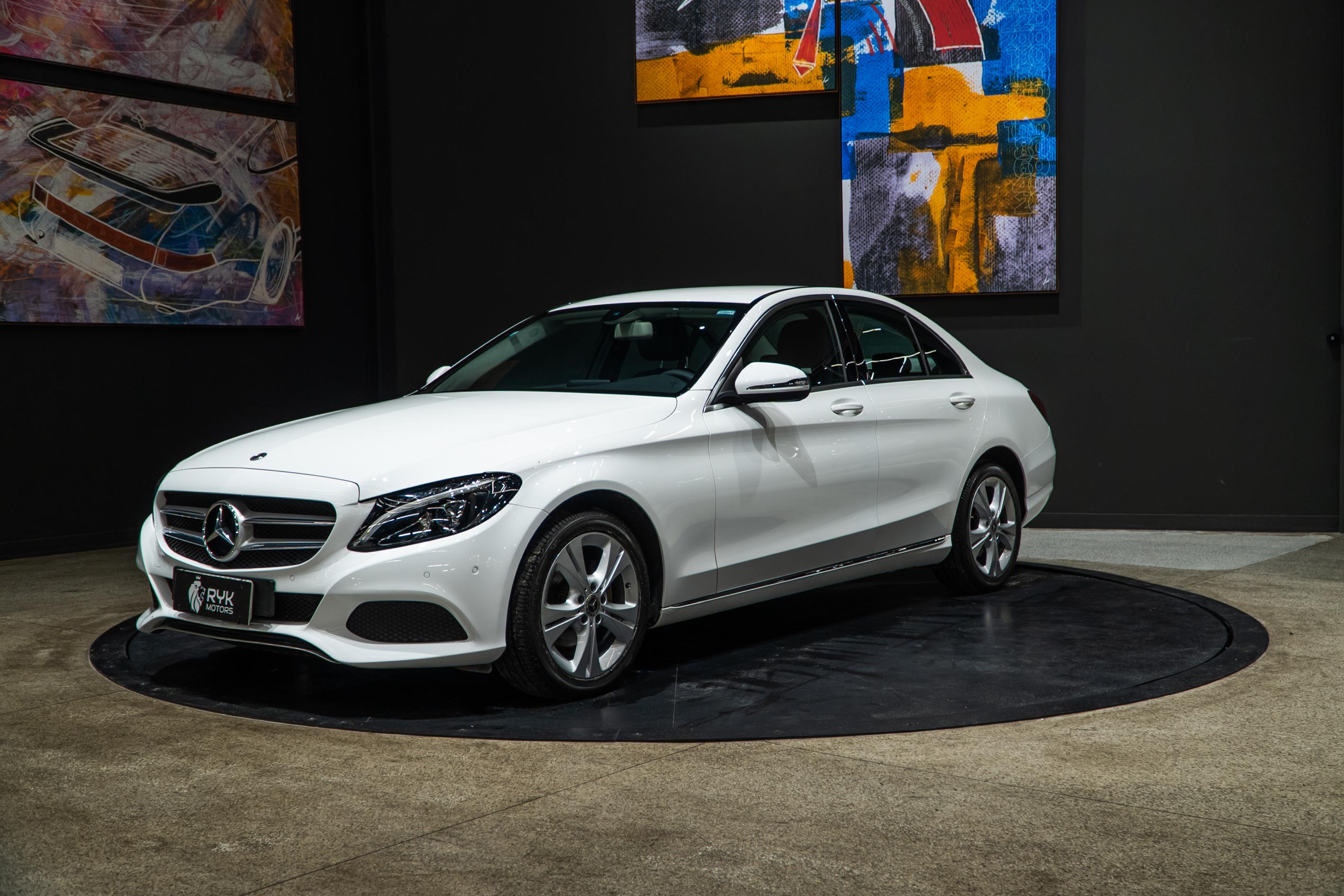 MERCEDES-BENZ C 180