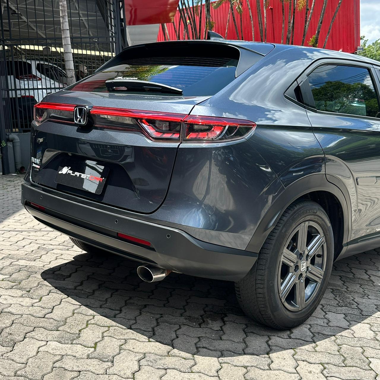 HR-V