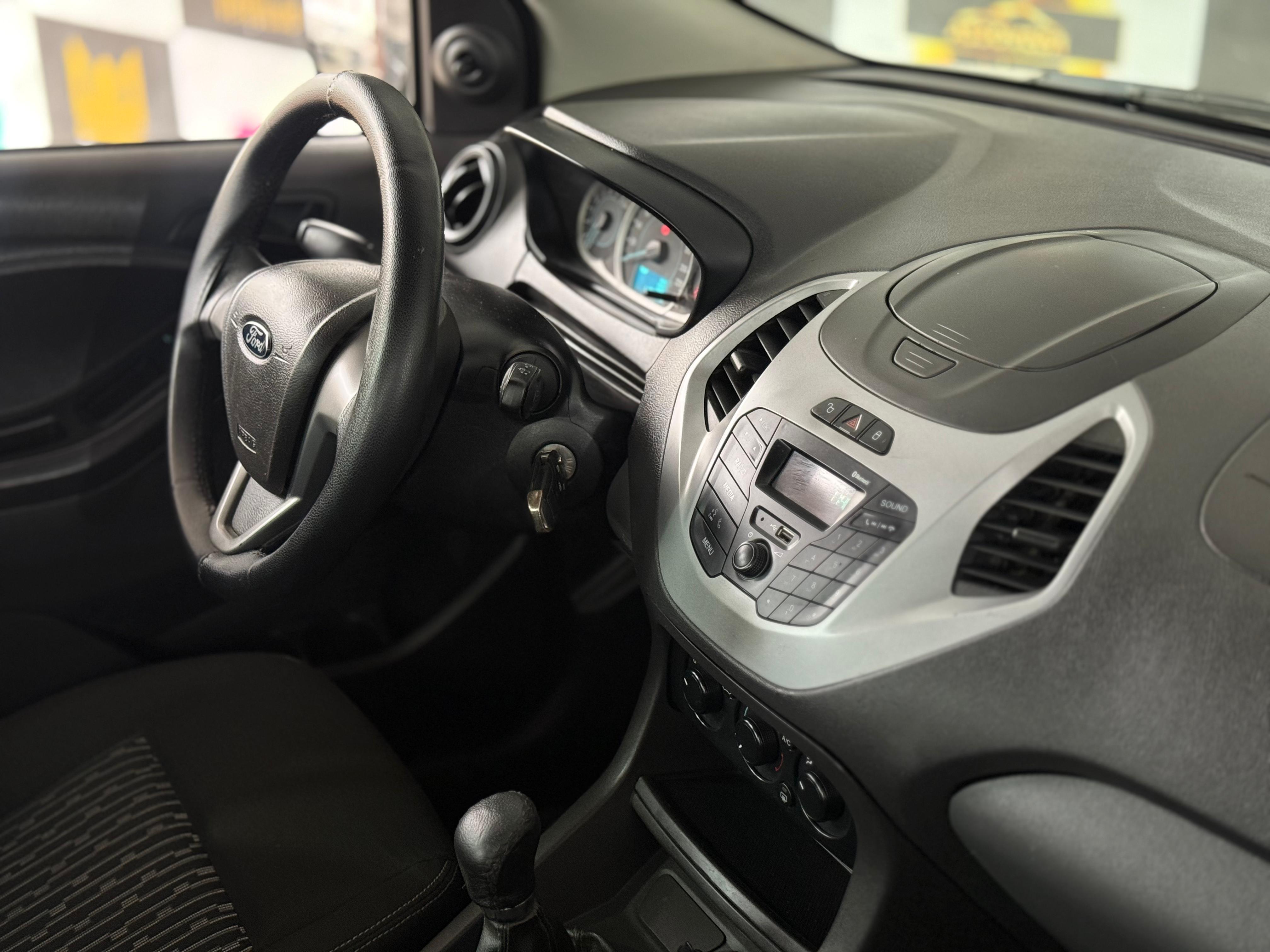 FORD KA