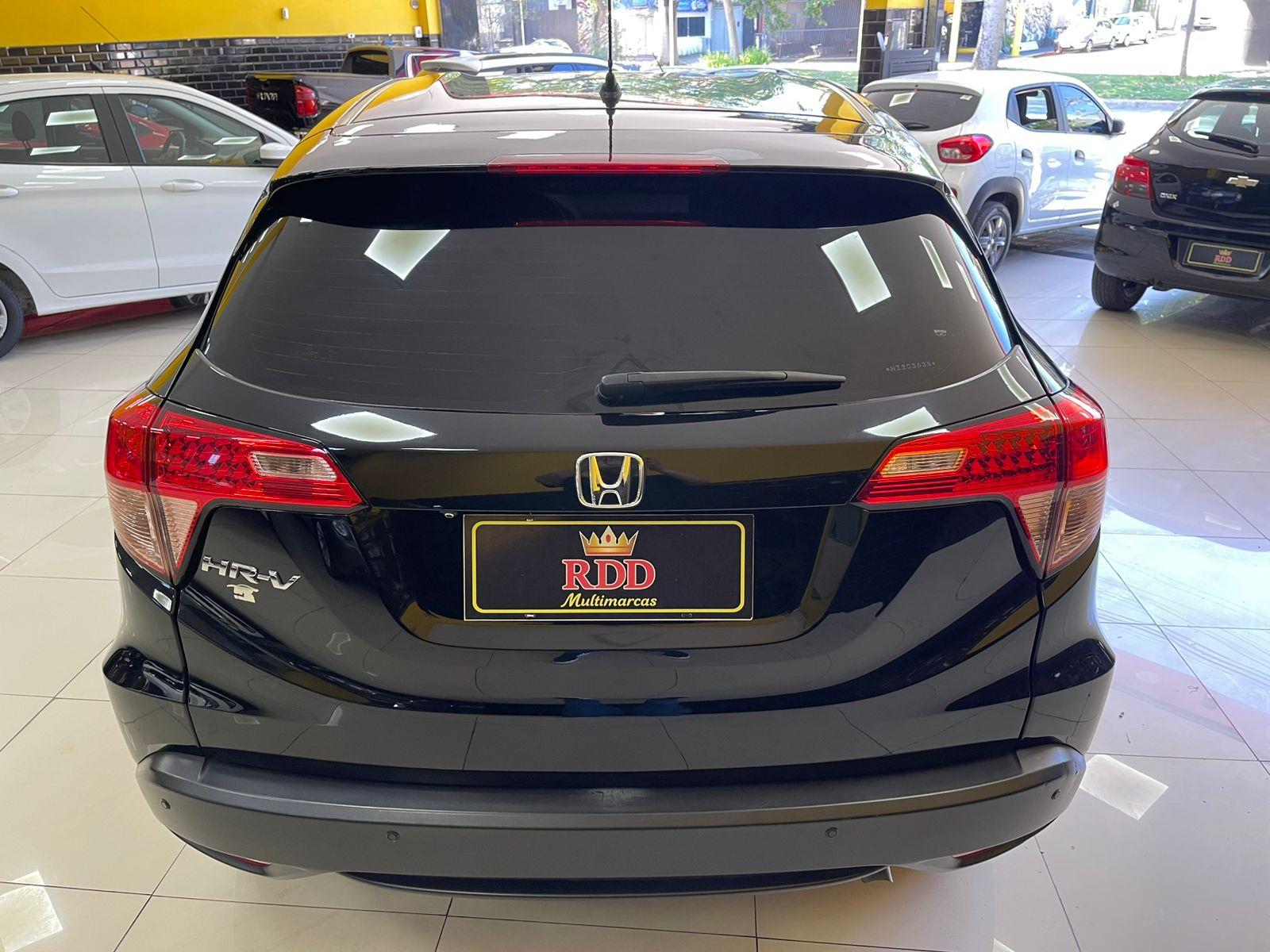 HR-V