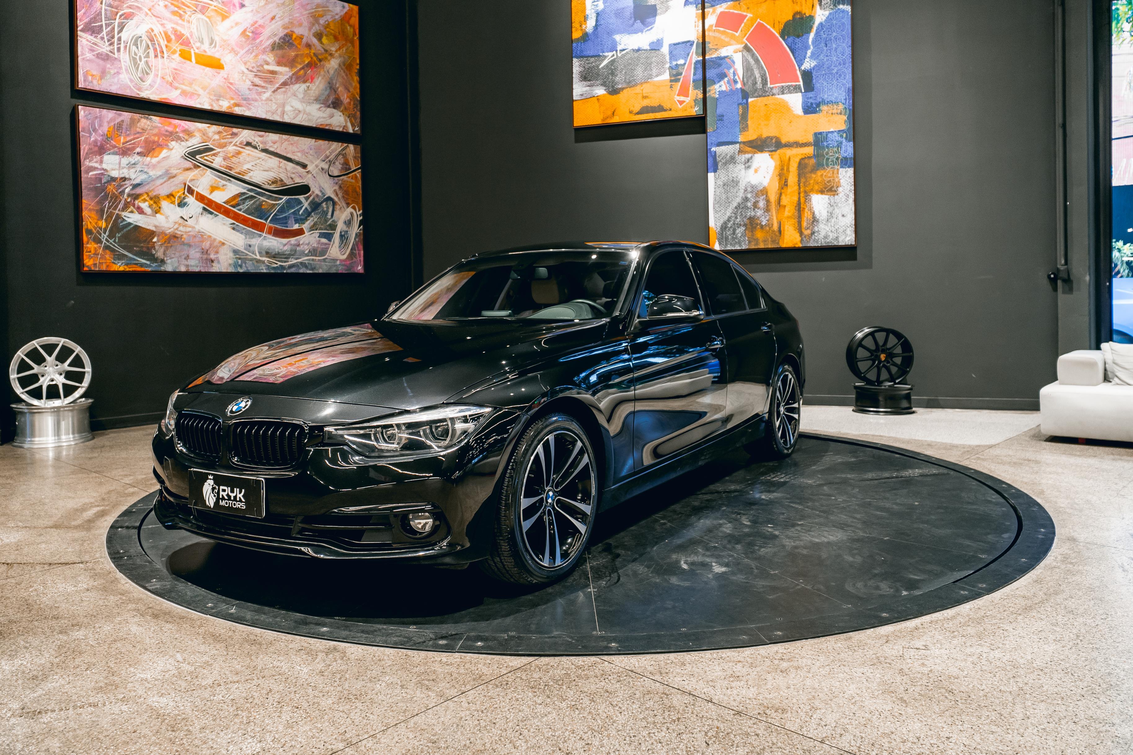 BMW 320i