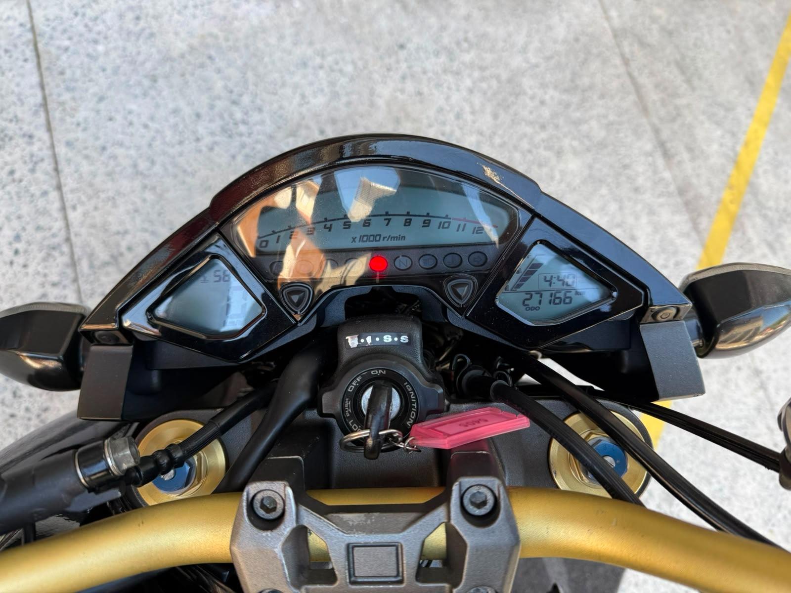 CB 1000R