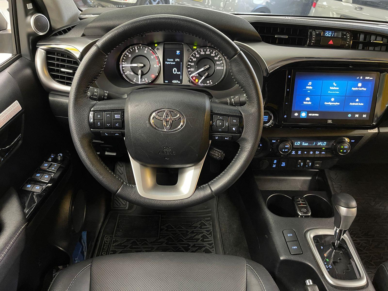 HILUX