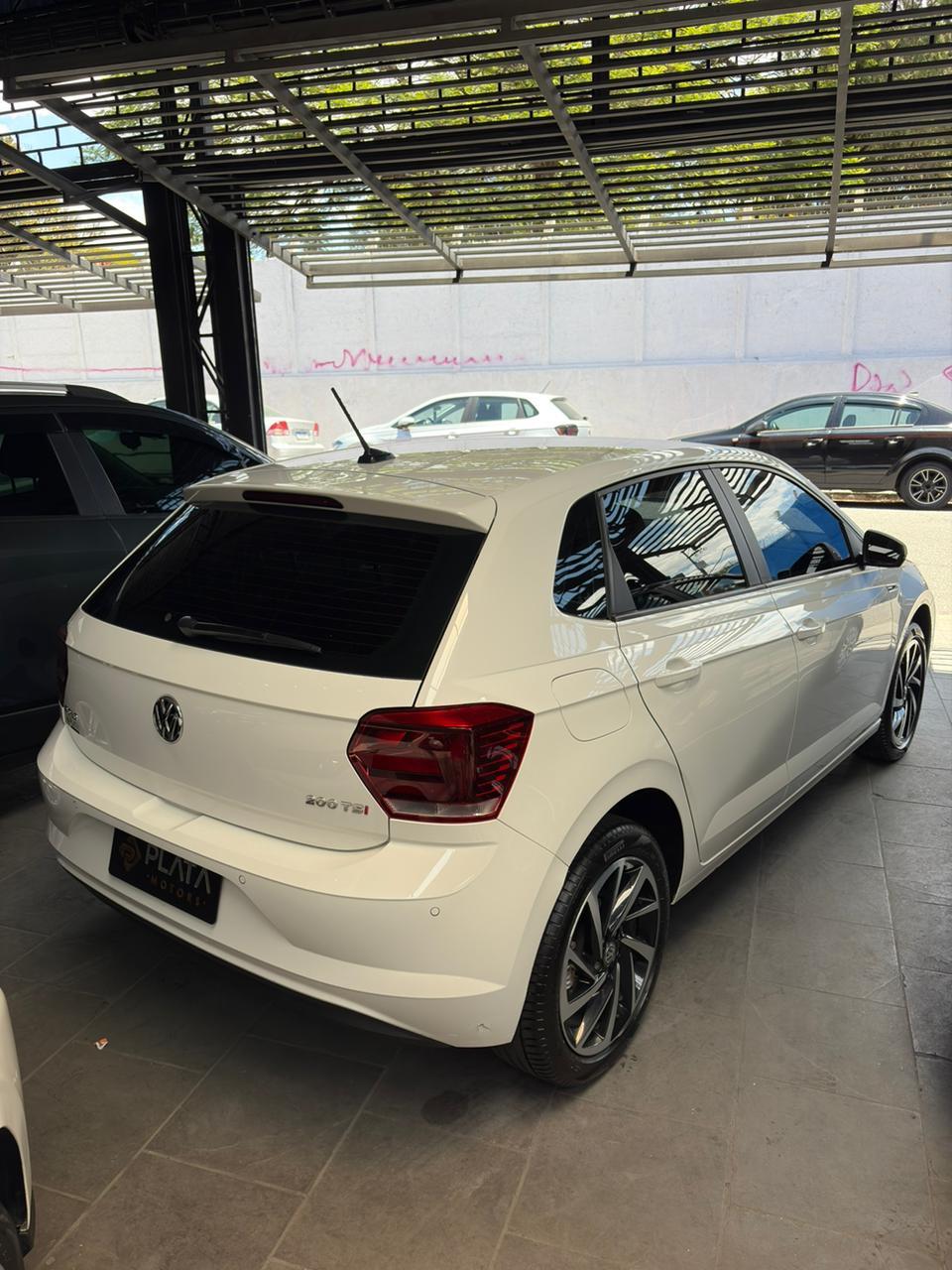 POLO