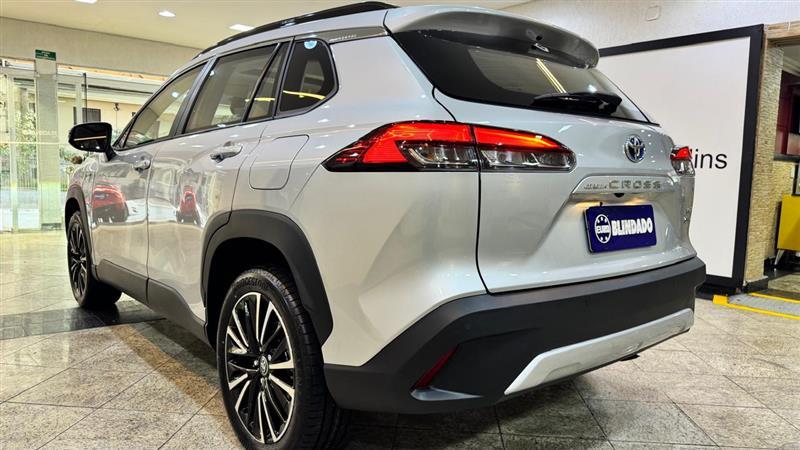 COROLLA CROSS