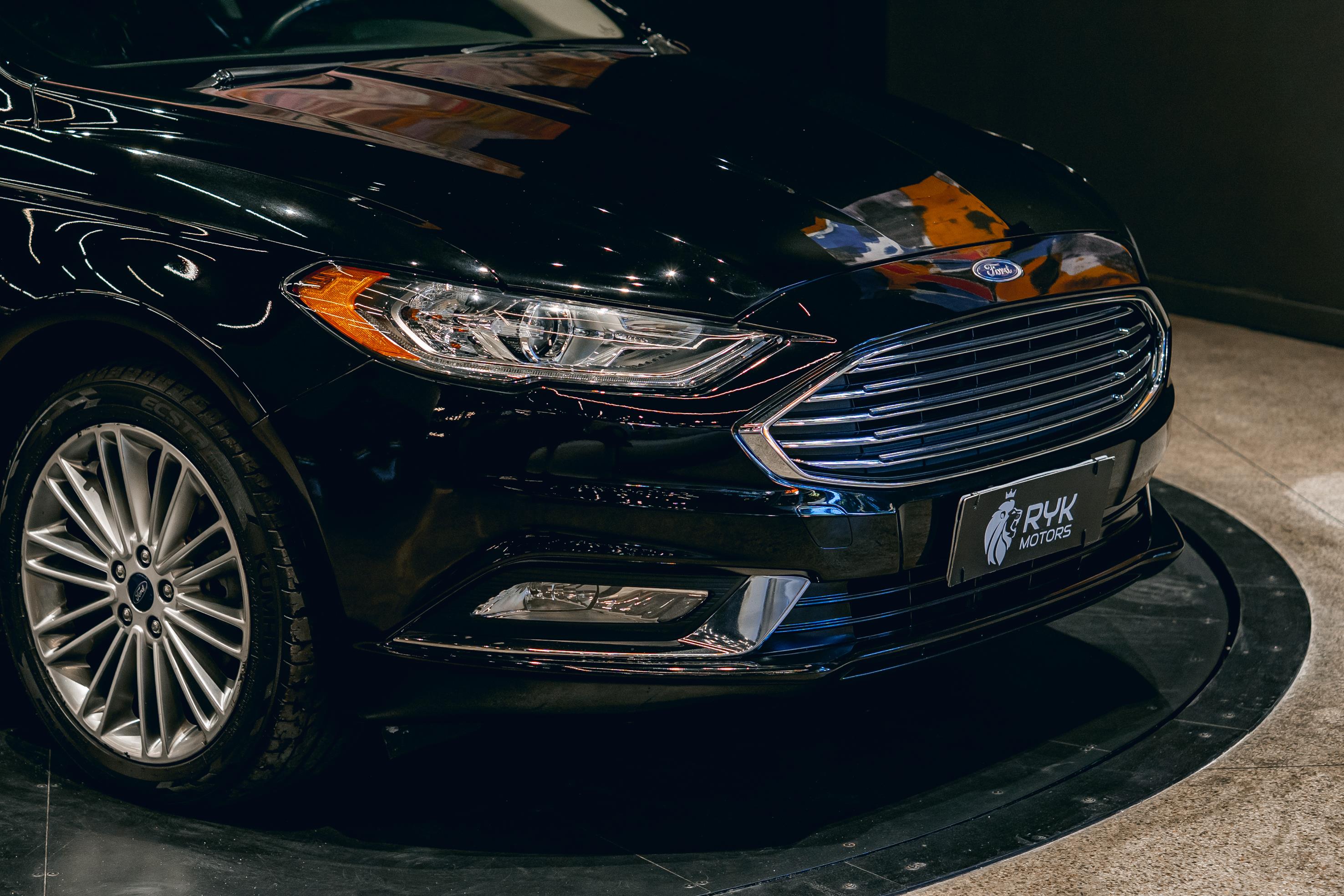 FORD FUSION
