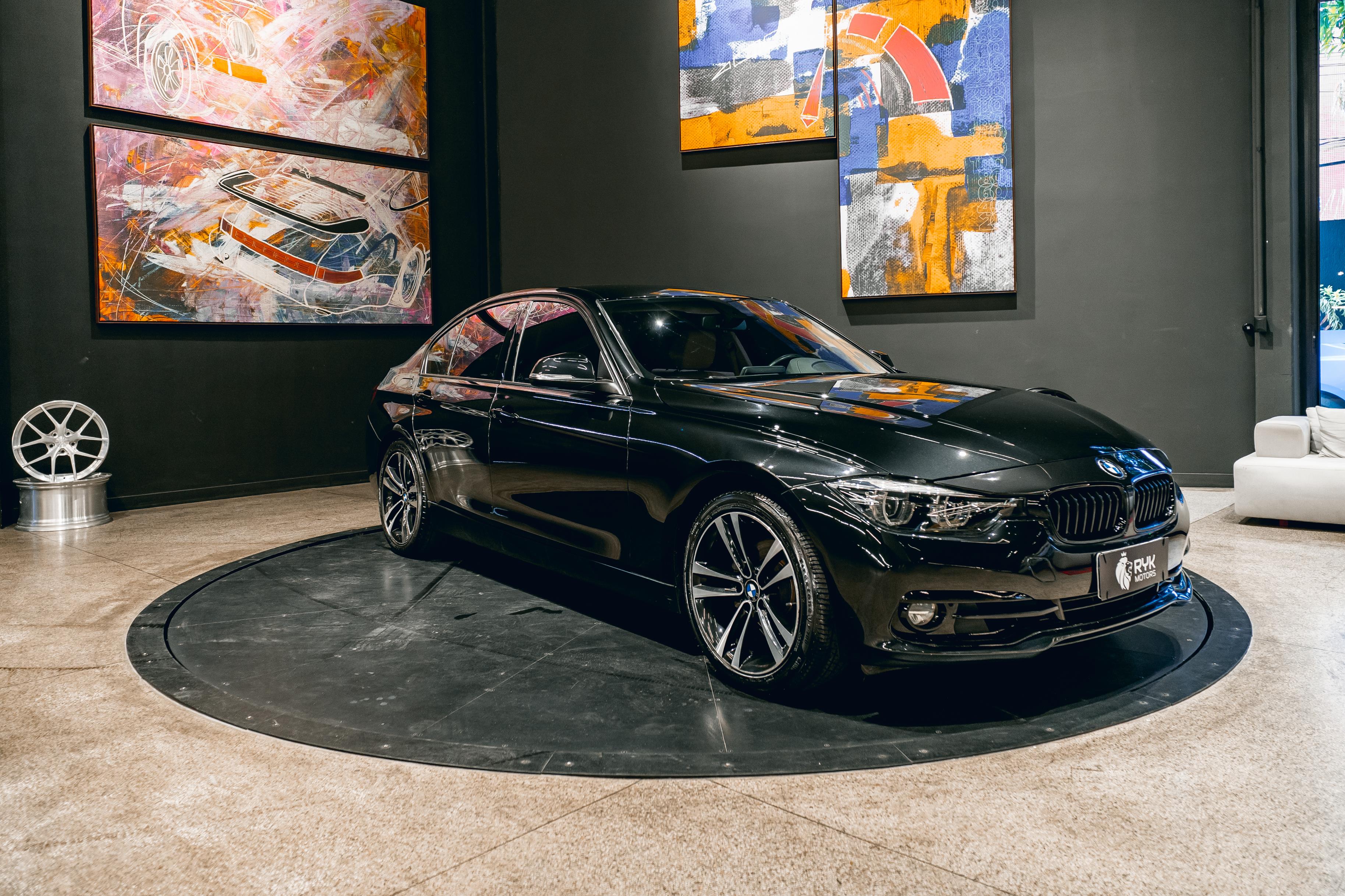 BMW 320i
