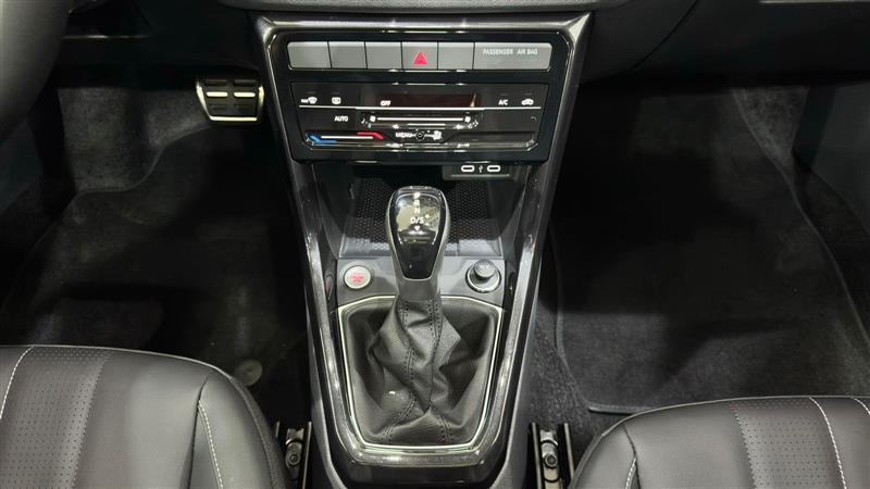 T-CROSS