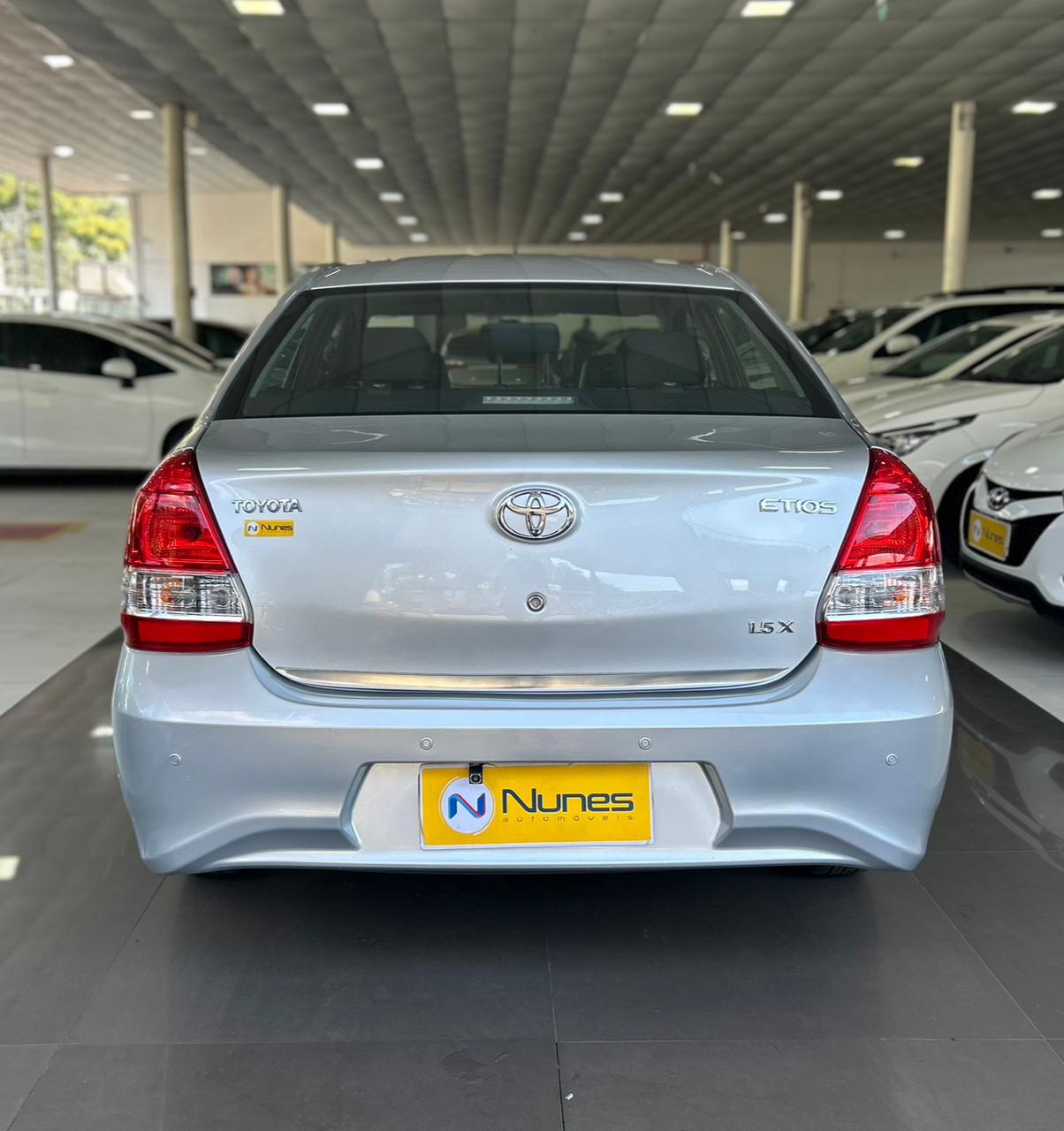 TOYOTA ETIOS