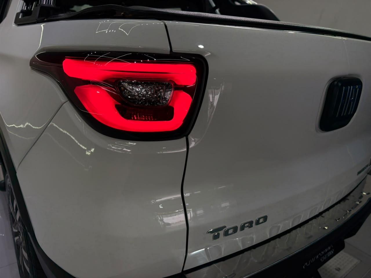 TORO