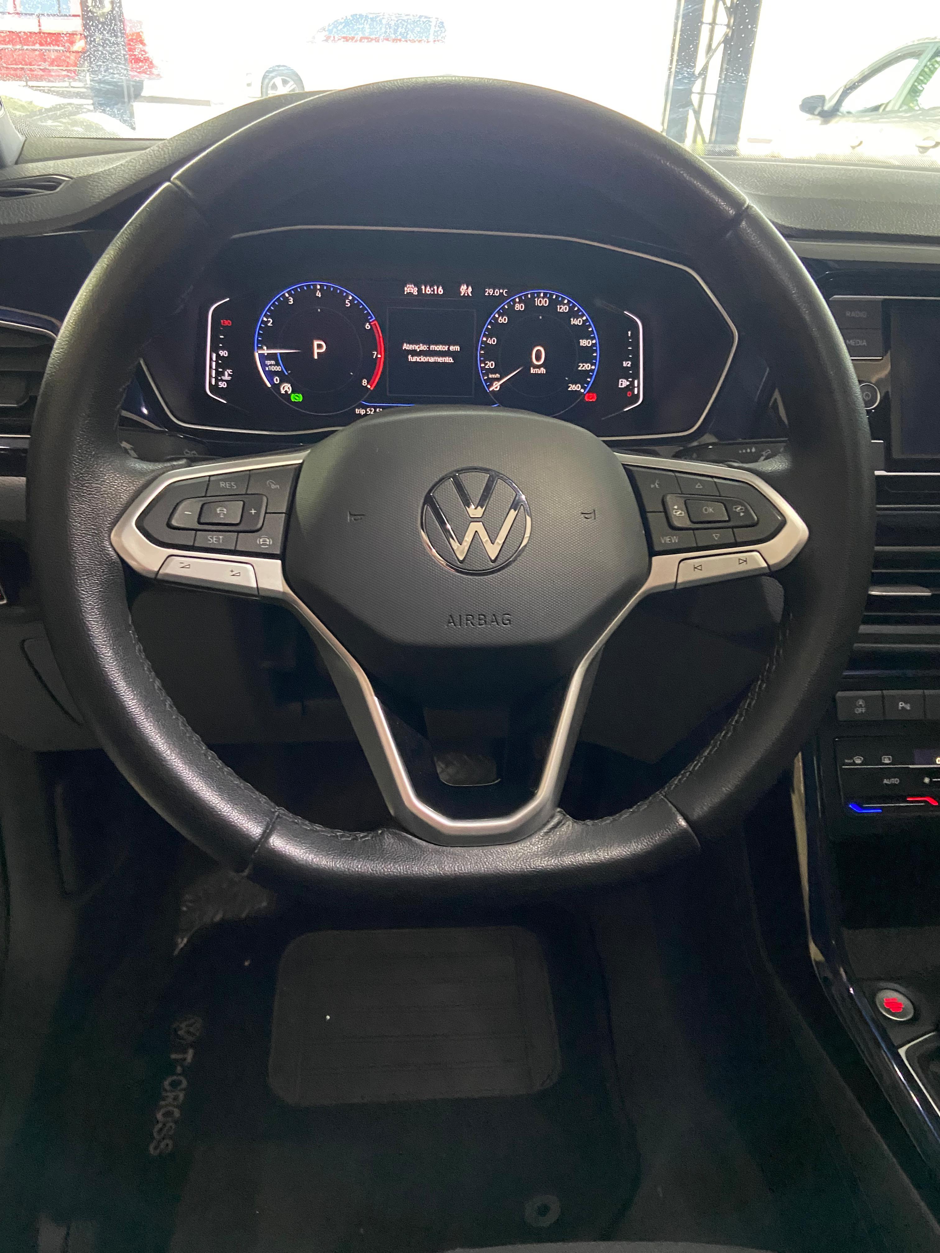 T-CROSS