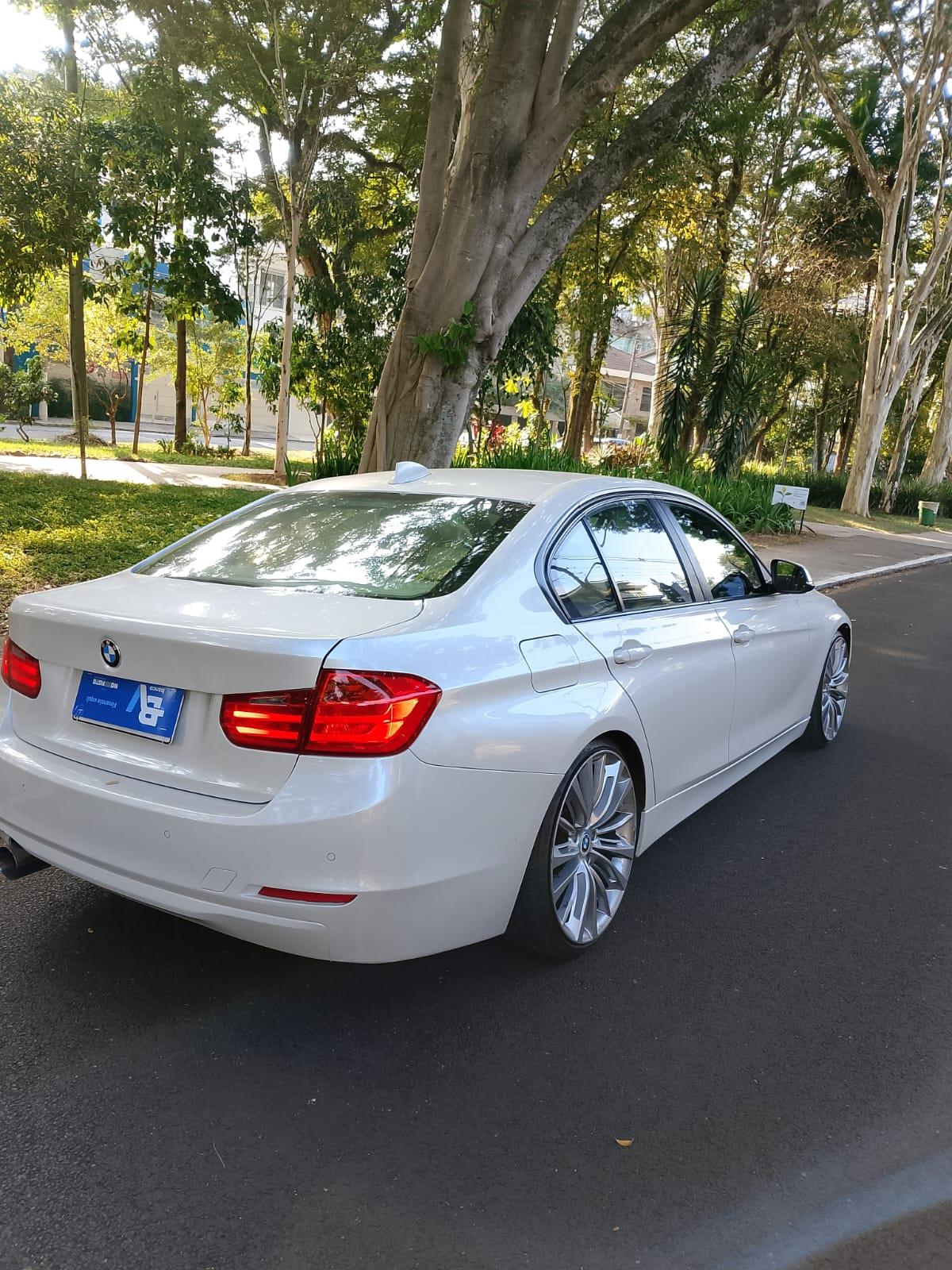 320I